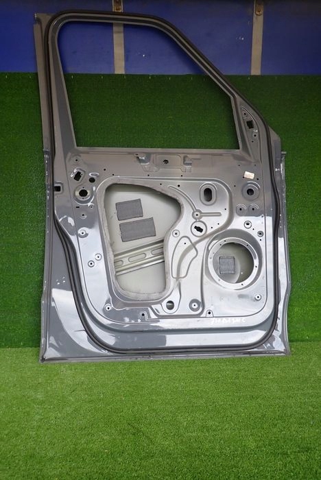 VW T7 7T0 door left front front