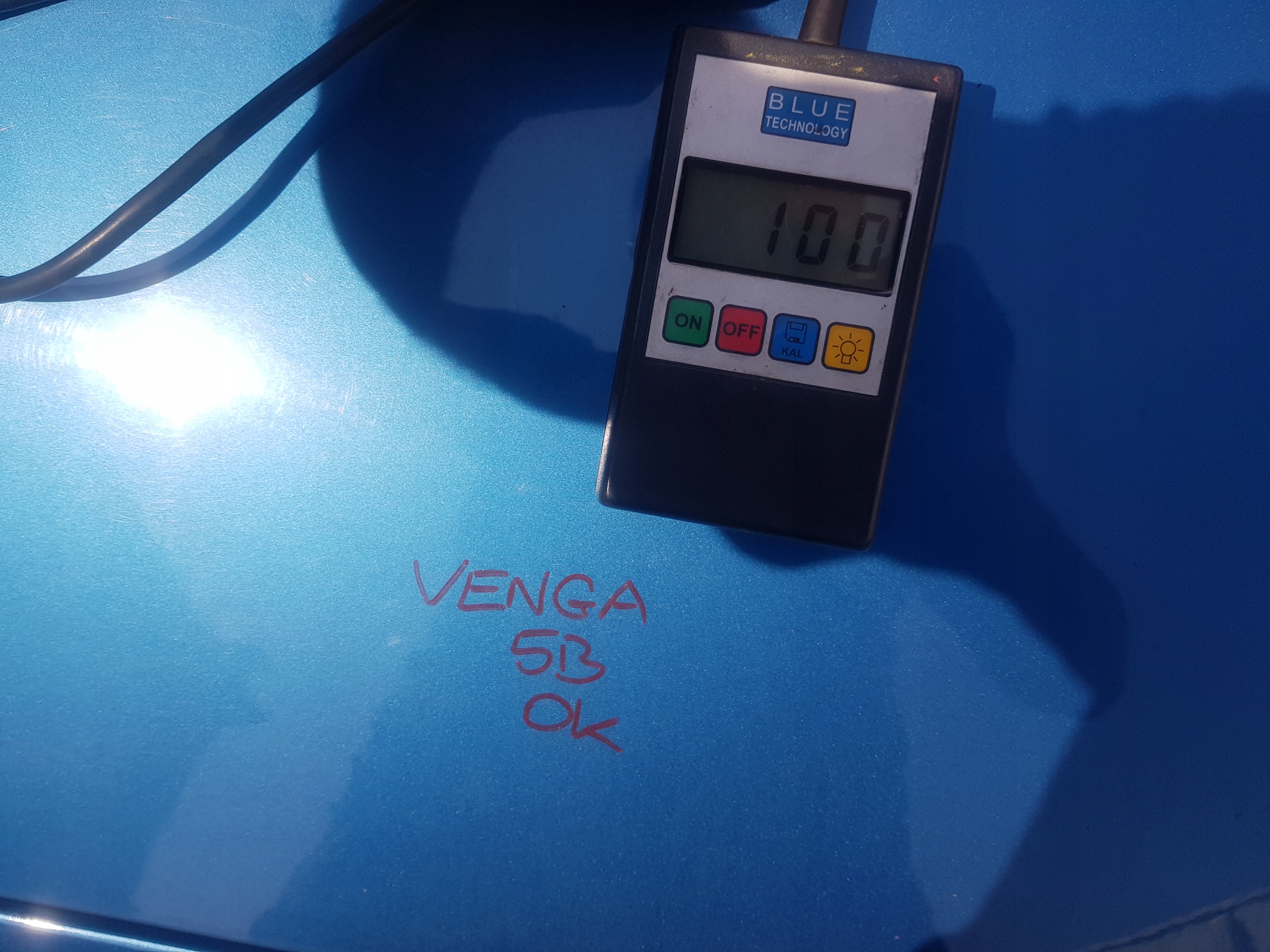 KIA VENGA bonnet 5B 2009