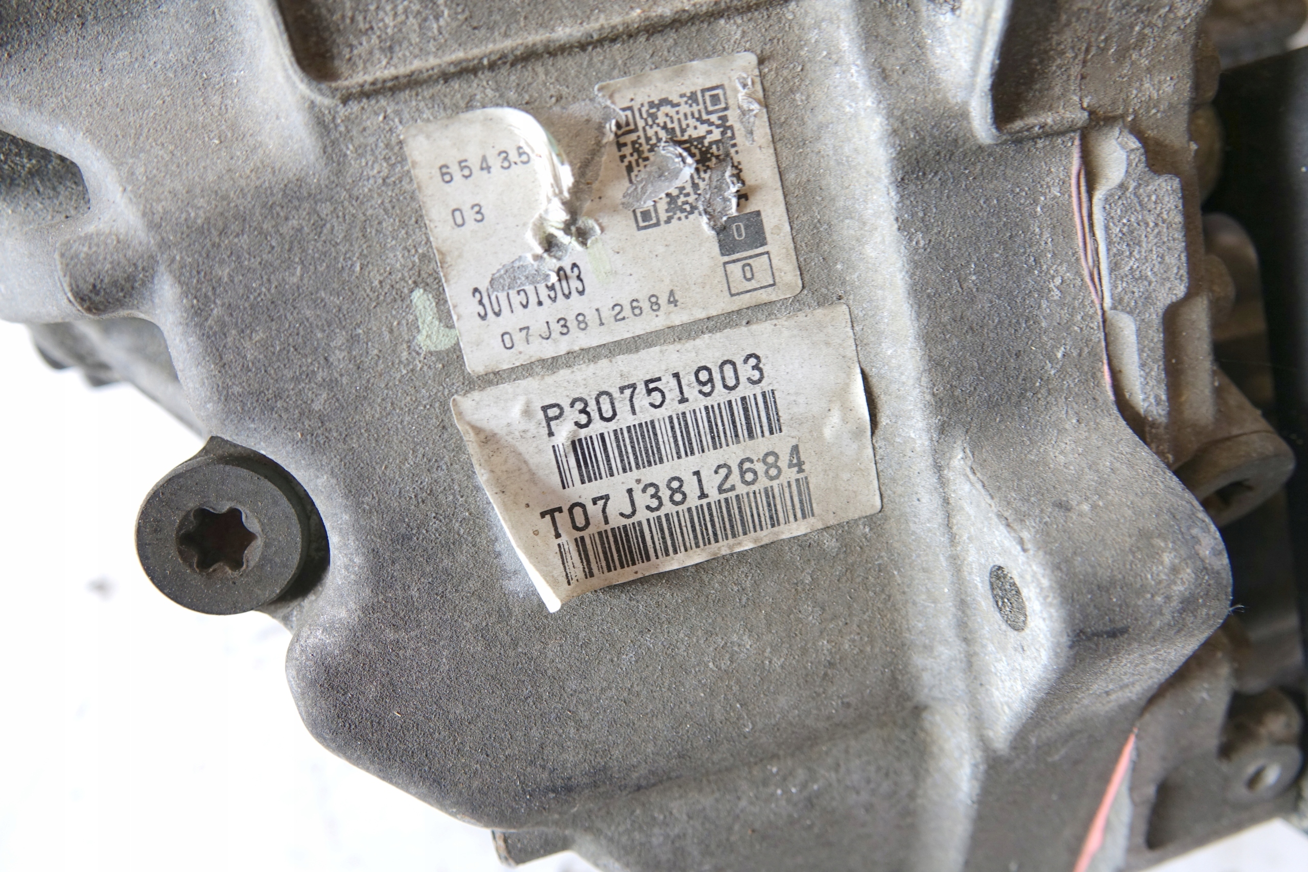 Getriebe AUTOMAT VOLVO V70 III 2.4 30751903