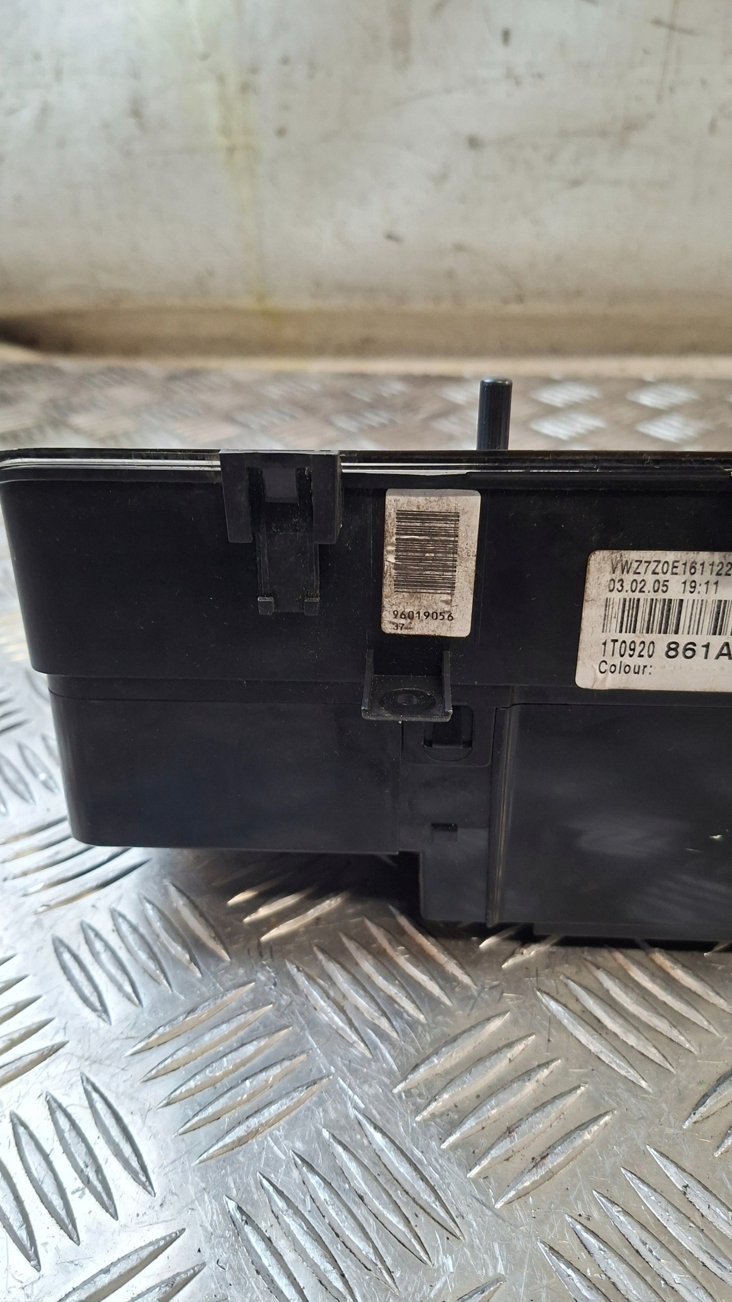 budíky budiky VW TOURAN a 1.9TDI