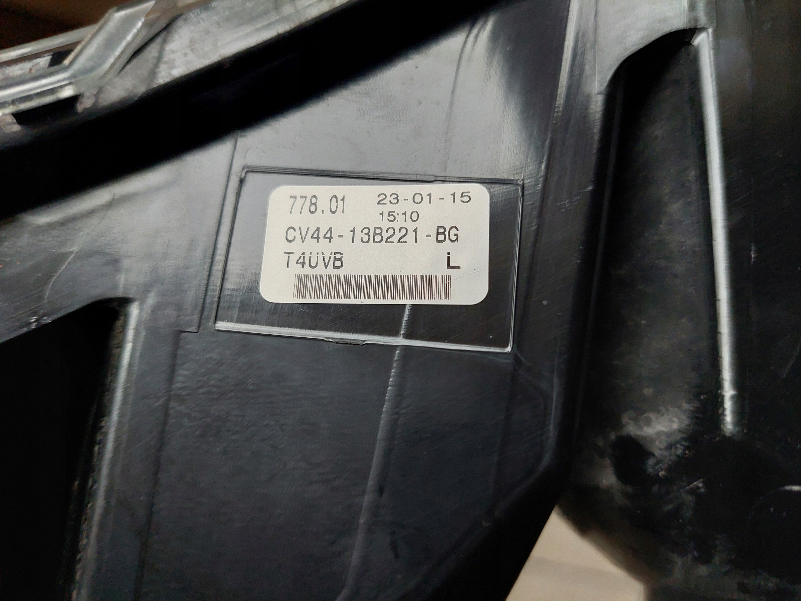 FORD KUGA MK2 галоген левая CV44-13B221-BG