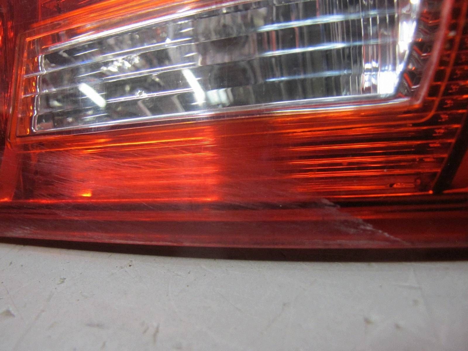 LEXUS IS II E2 05-09 Berline Feux phare Droit Arrière du capot ANG