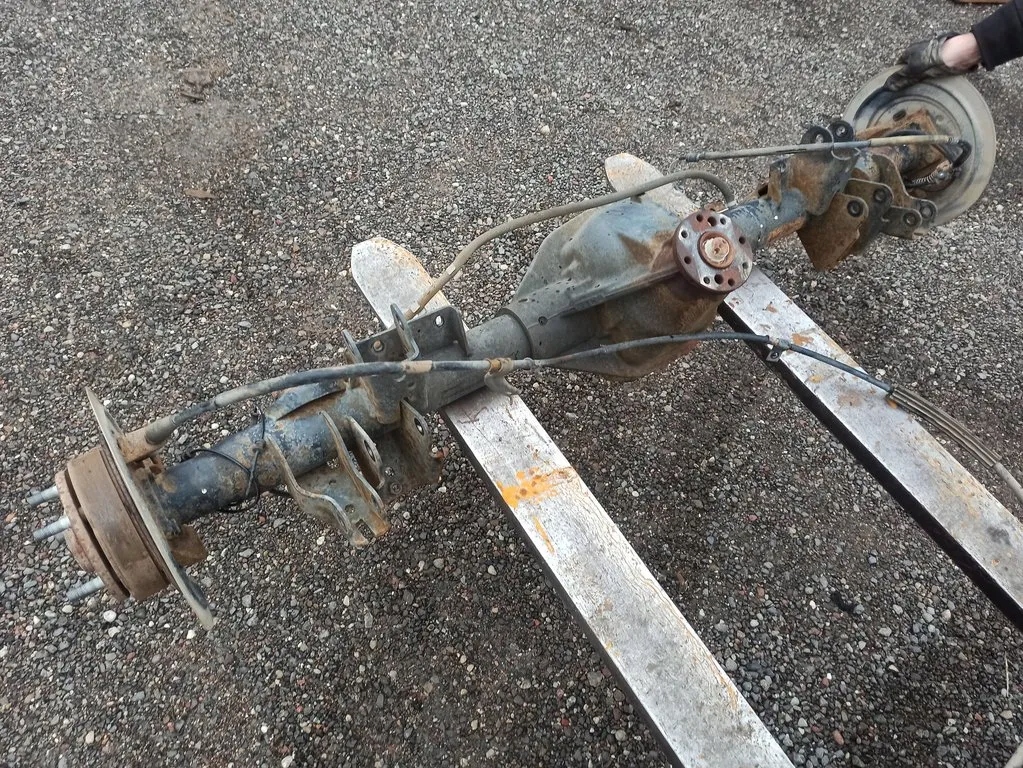 68053796 - Задній міст Dodge RAM 1500 4x4 3.21 2009-2018