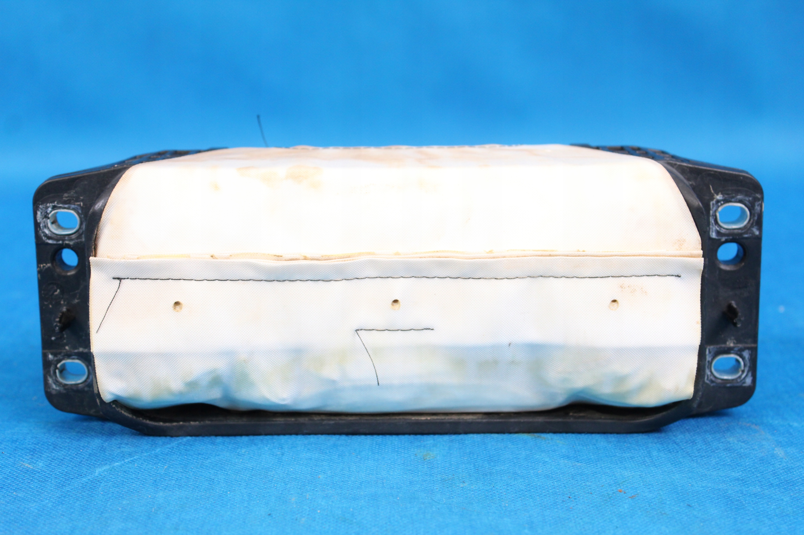 AUDI A4 B9 пассажирская подушка 8W0880204G