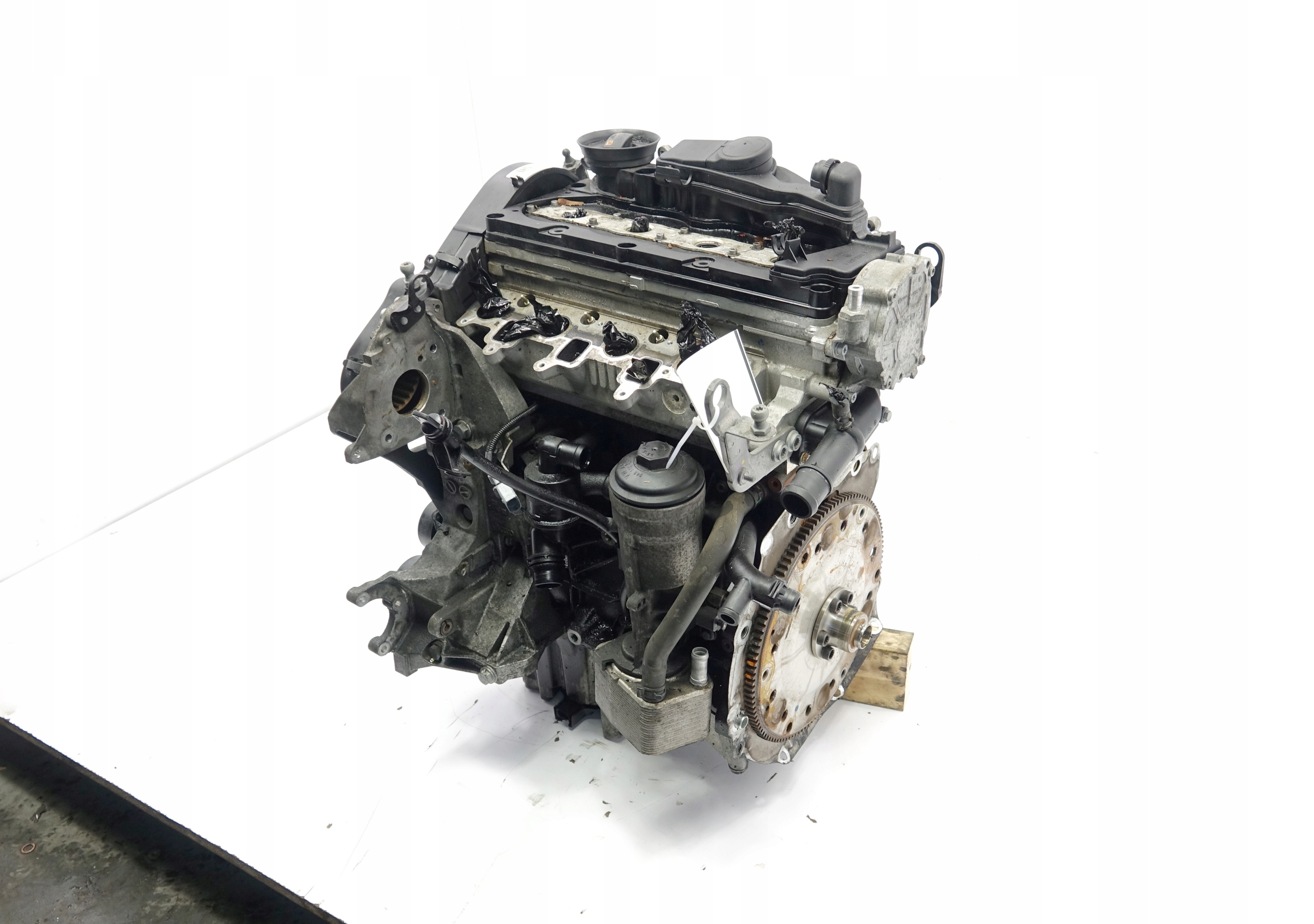 engine AUDI A4 B8 A5 Q5 2.0 TDI CAG