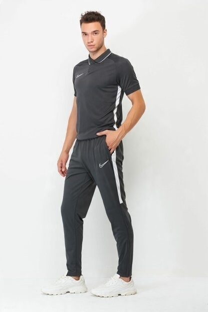 

Nike Dry Spodnie Treningowe Zwężane Dri-fit - L