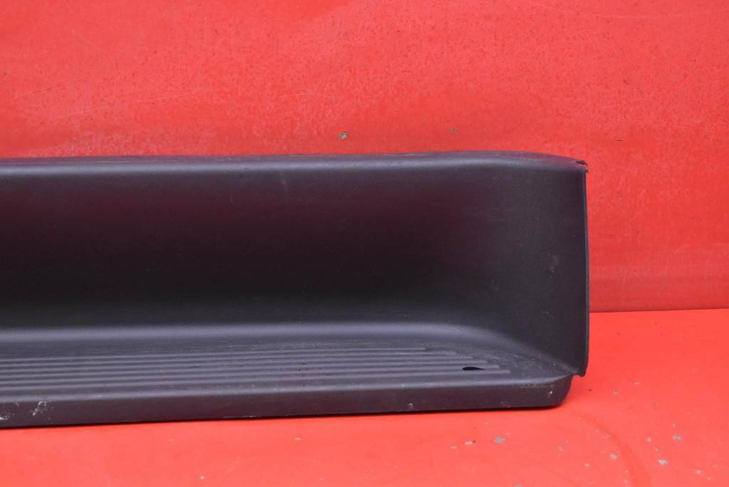cap threshold right 85876-4H400 HYUNDAI H1 2 II i800 07-20