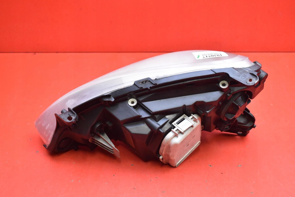 REFLEKTOR right light front lens EU 13100536 OPEL CORSA C 00-03