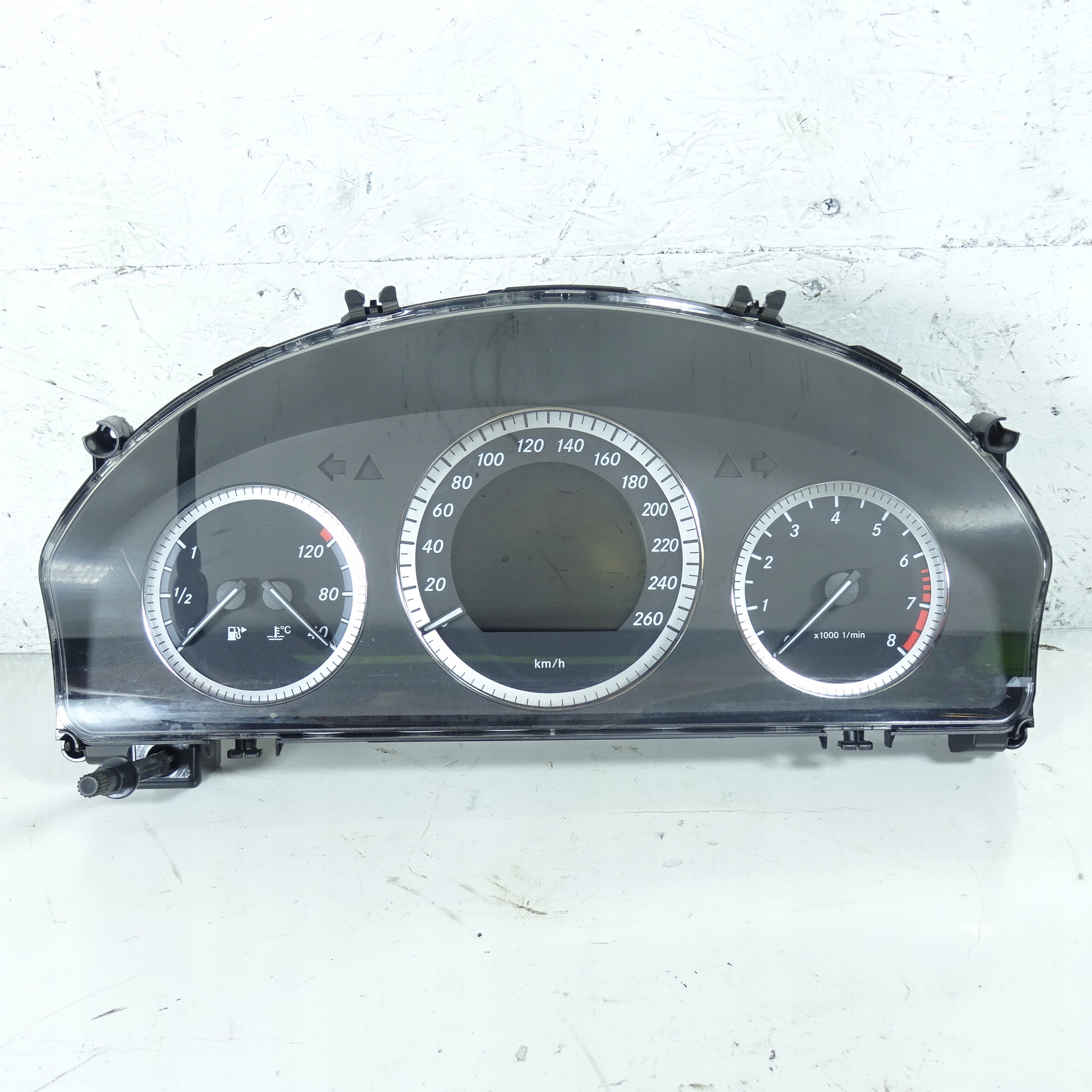 MERCEDES C W204 S204 1.6B dials A2045409811