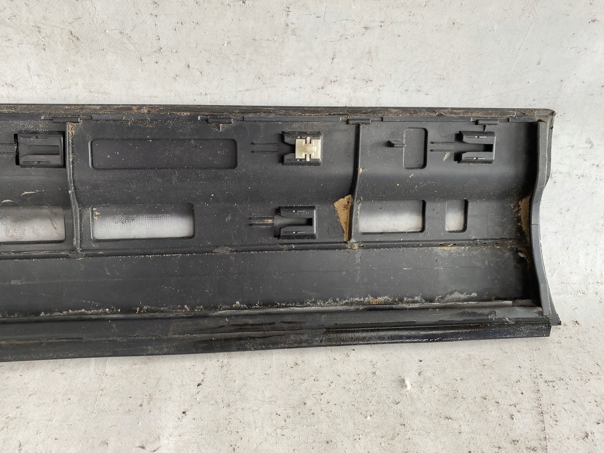 PORSCHE CAYENNE II 7P5 10- moulding door right front 7P5837788