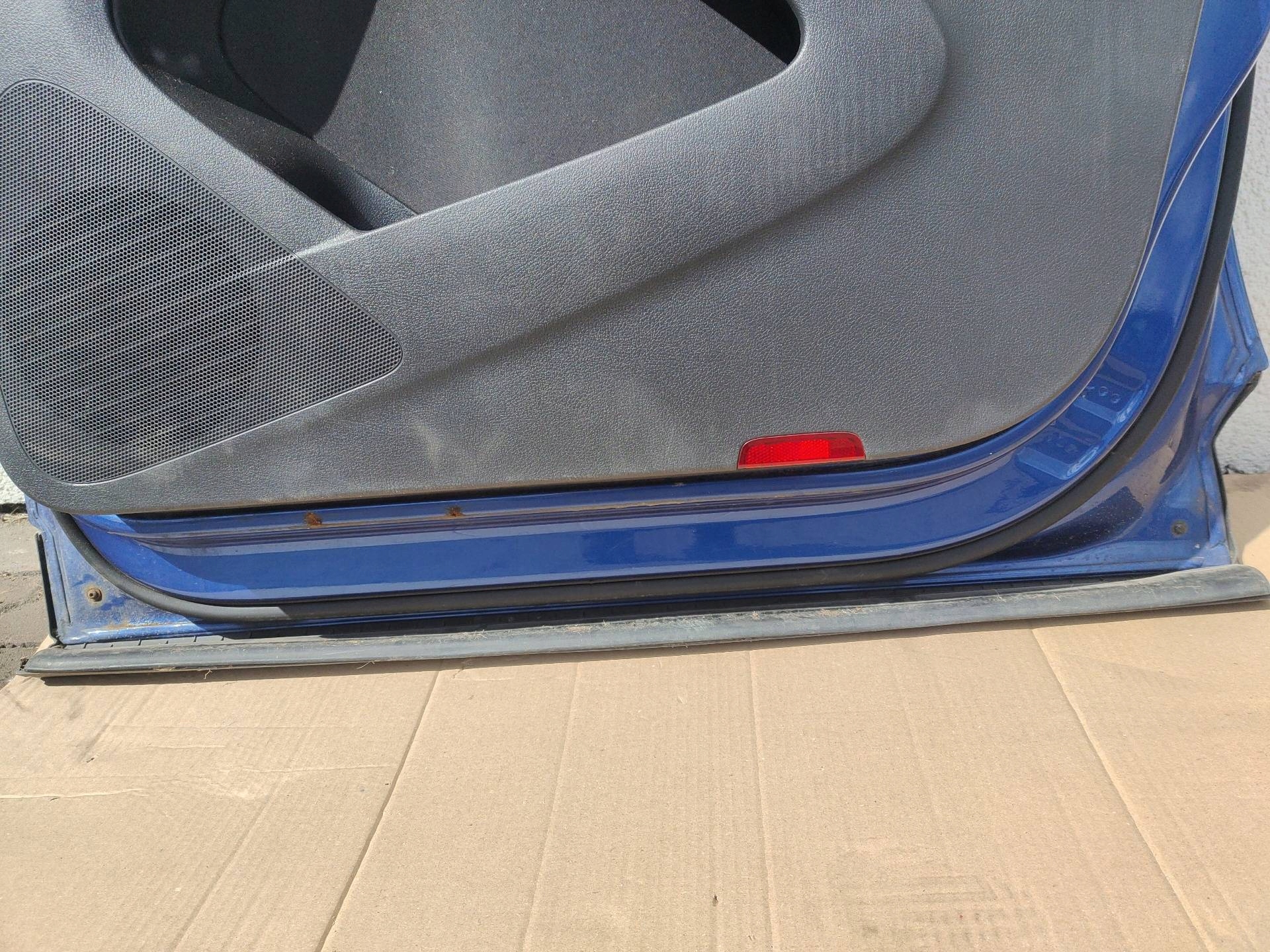 door front right side Volkswagen Tiguan 2008