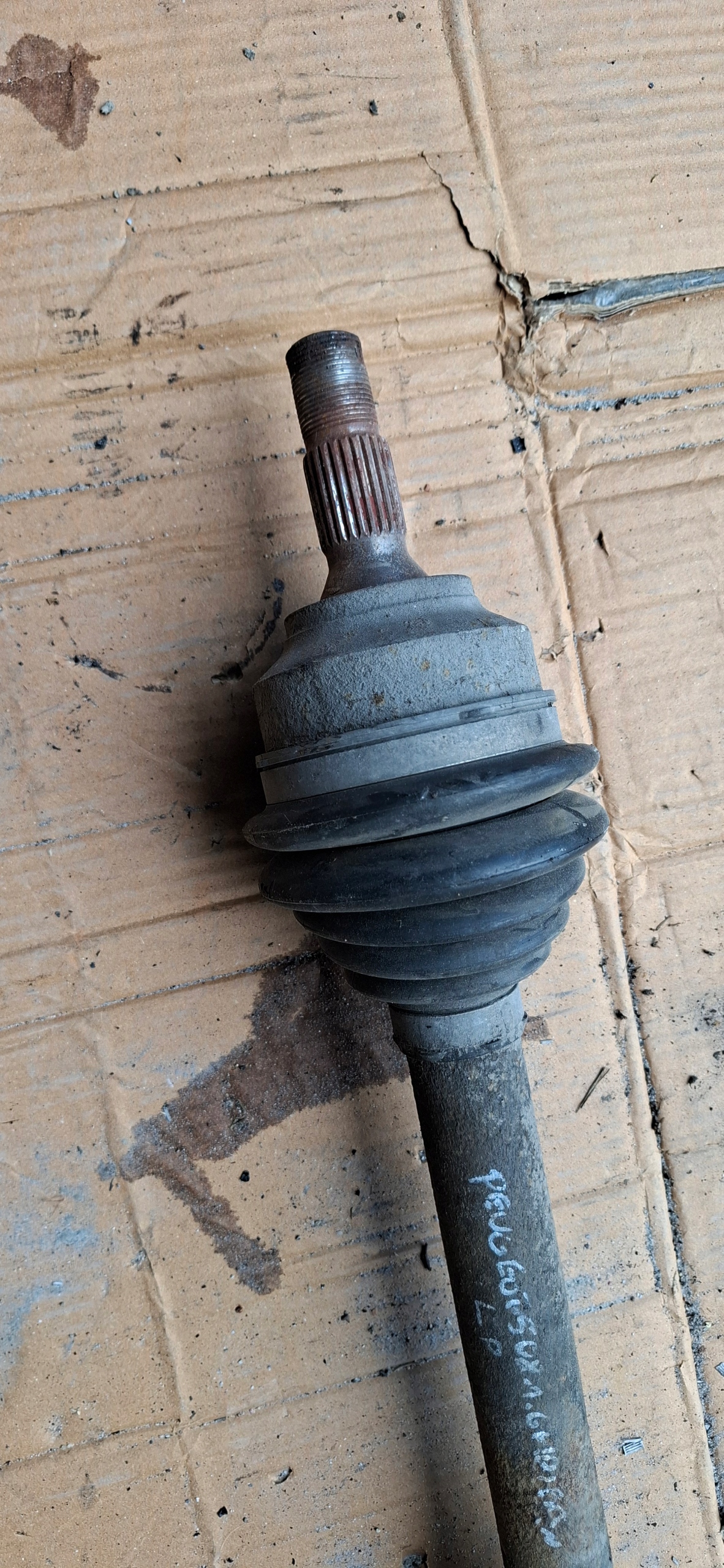 semi-axis left front PEUGEOT 508 1.6 HDI