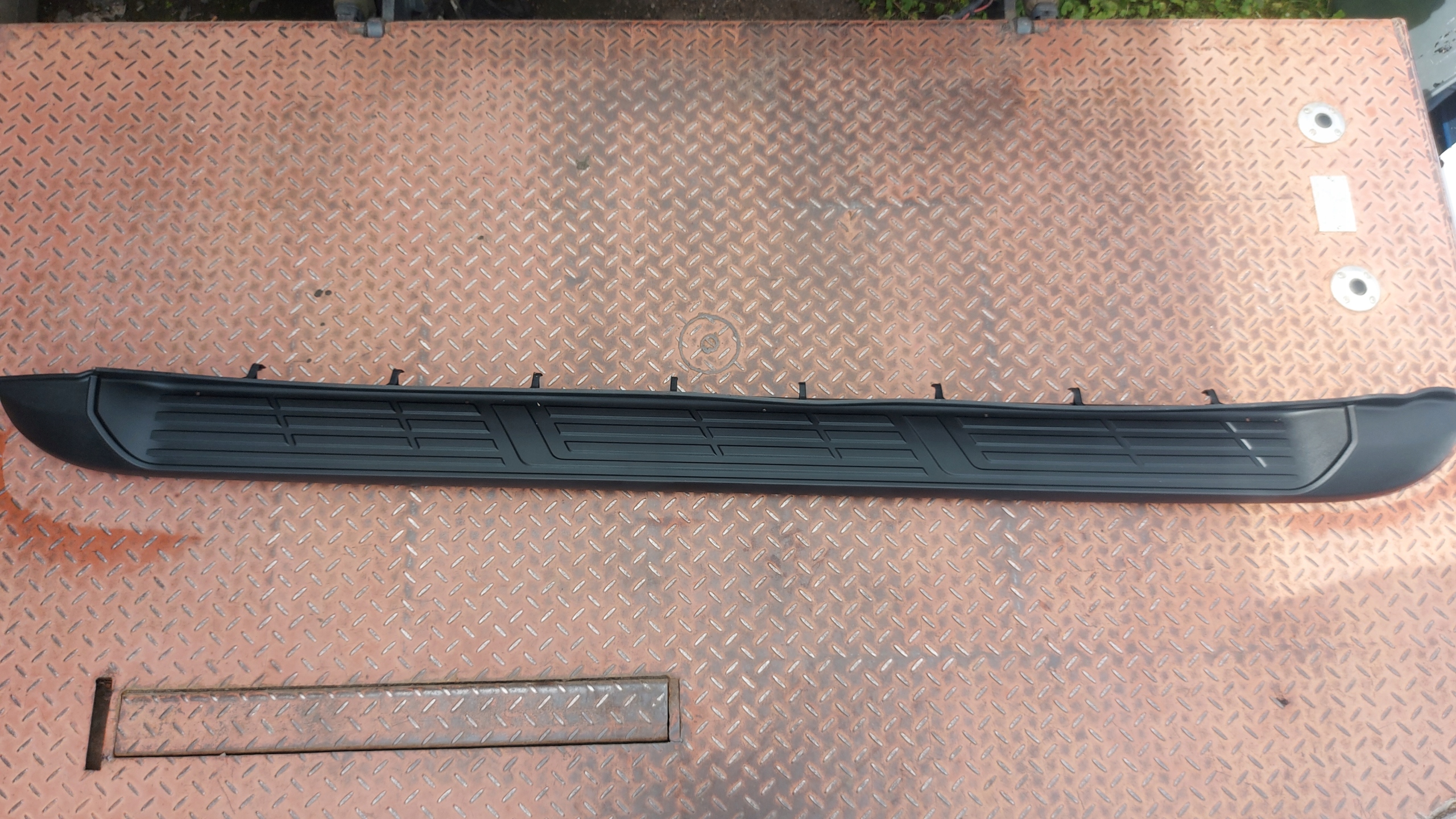 STOPINIE STOPIEN threshold left TOYOTA HILUX VIII 15