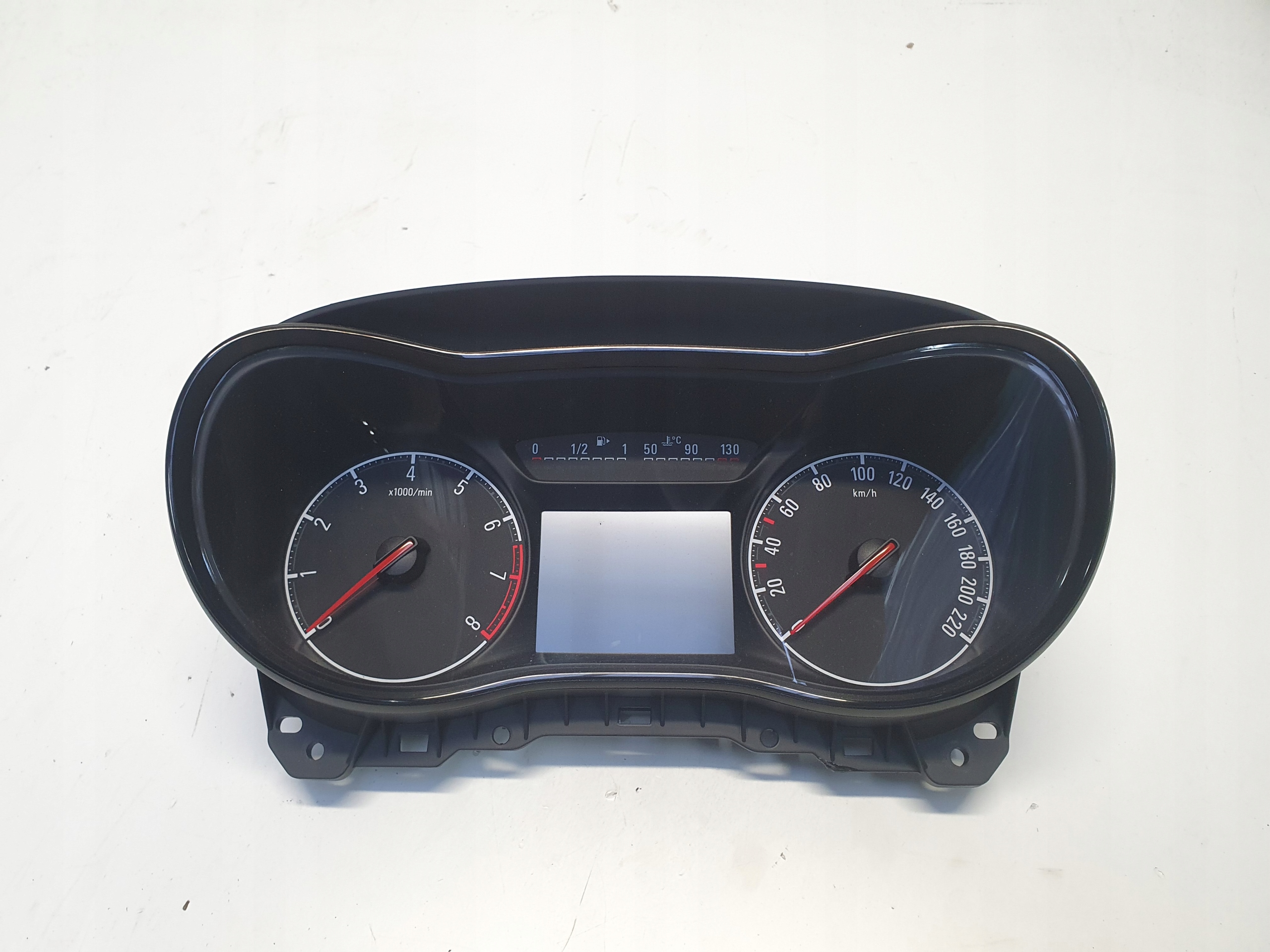 OPEL CORSA E dials dials 39129457 petrol EU