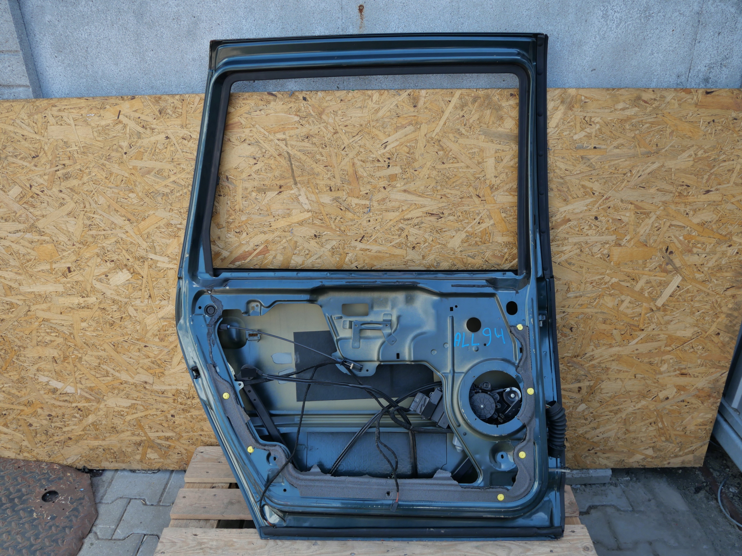 dveře VW SHARAN a levé záď