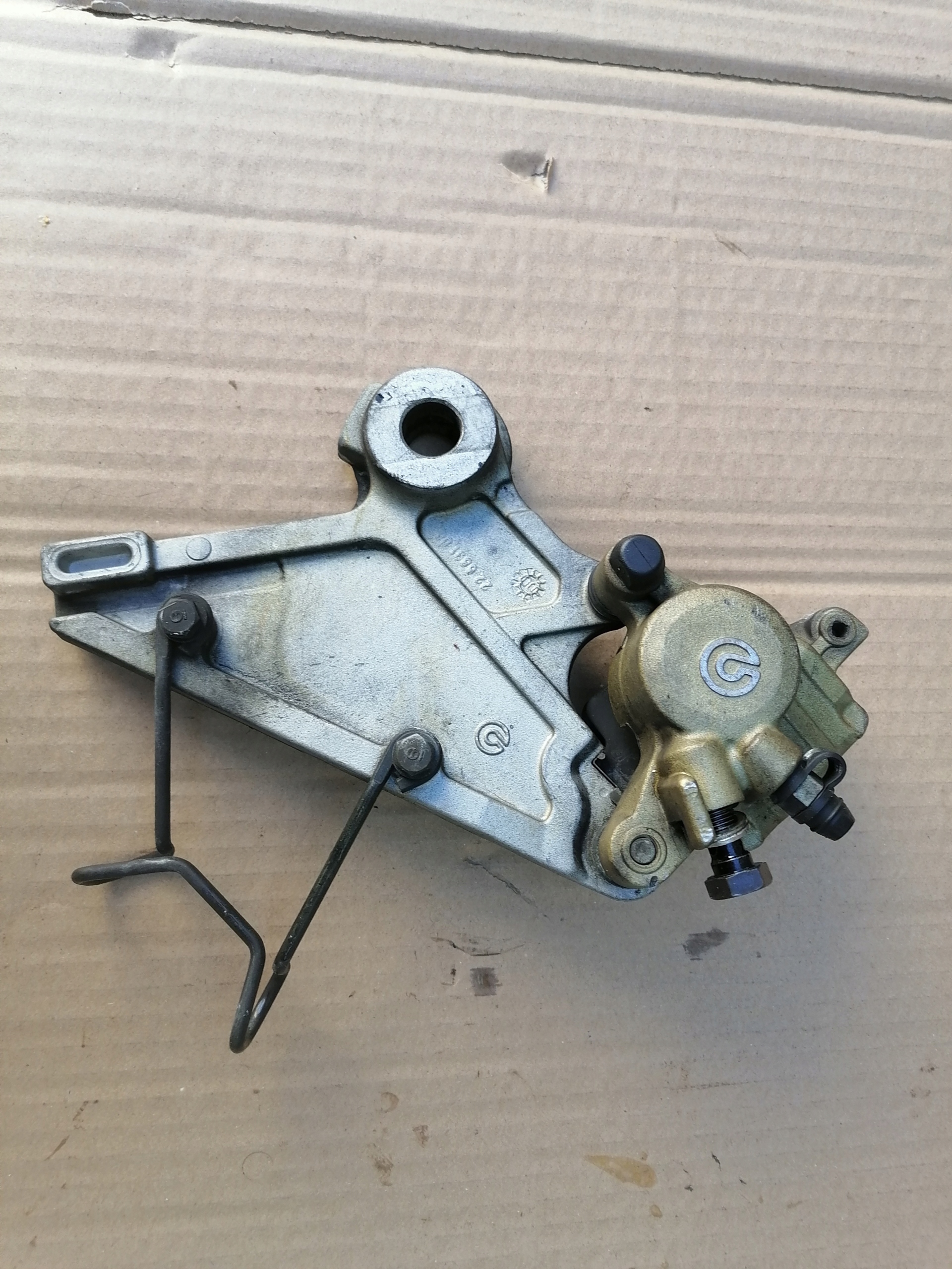 honda cb 500 93-03 zacisk tył