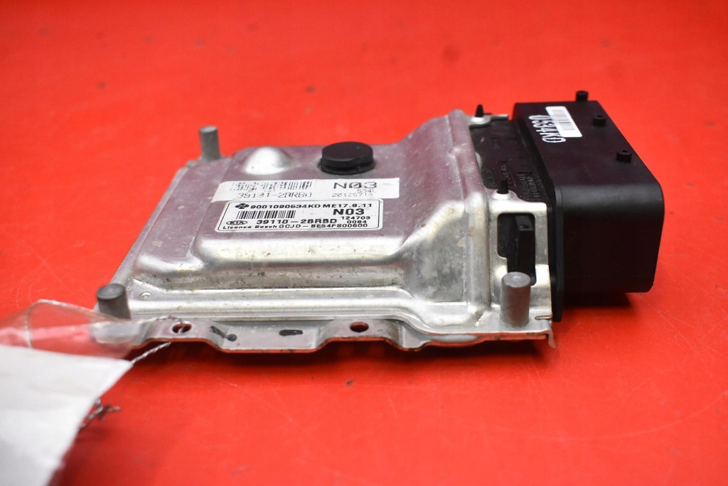 control unit computer of the engine 39101-2BRBD KIA CEED 2 II 1.4 16V 100KM 12-15