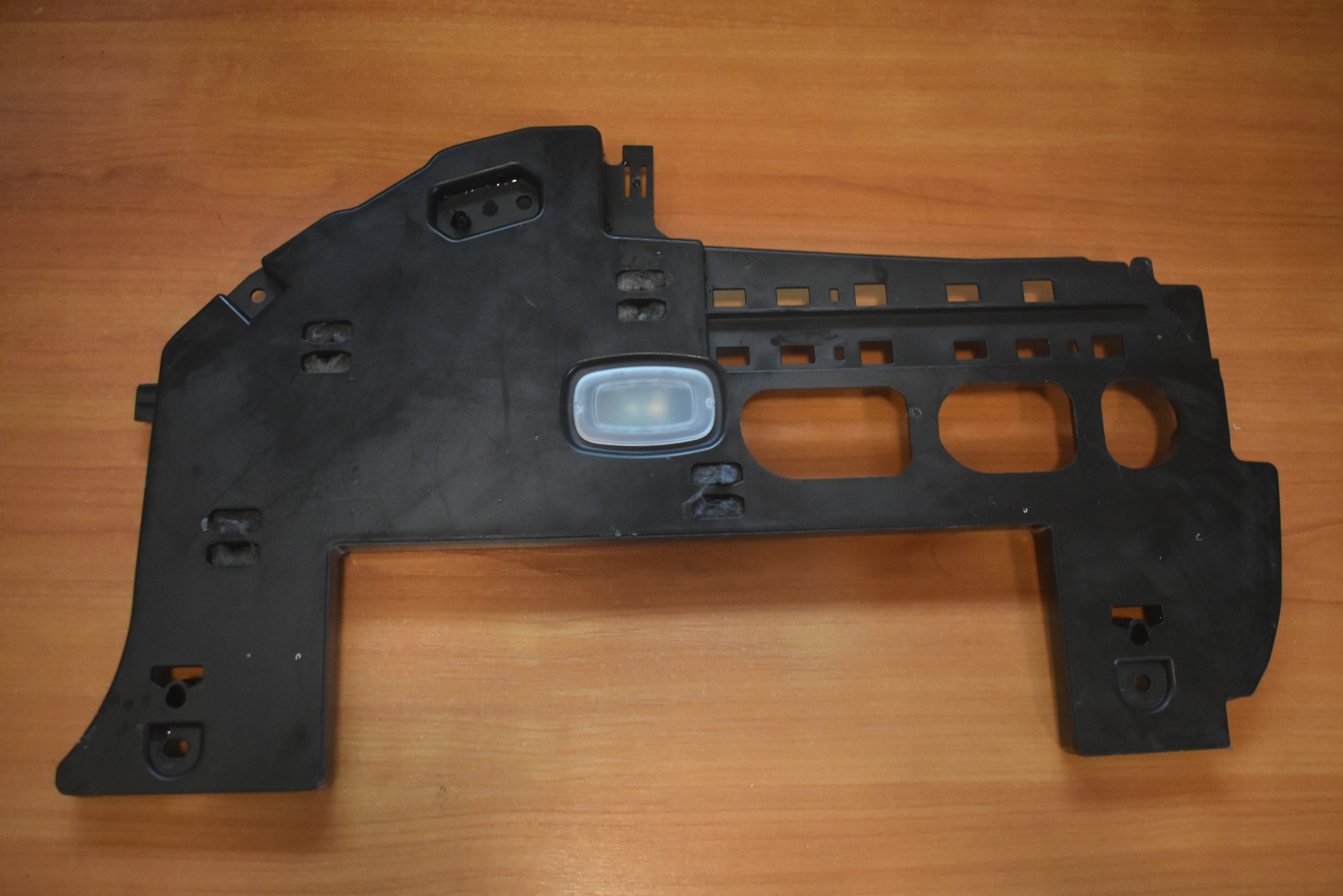 IDEALNA Blende Abdeckung konsole MERCEDES W177 1
