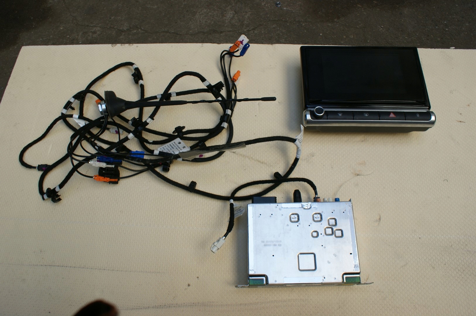 CITROEN C3 III RADIO DUŻY WYŚWIETLACZ KOMPLET