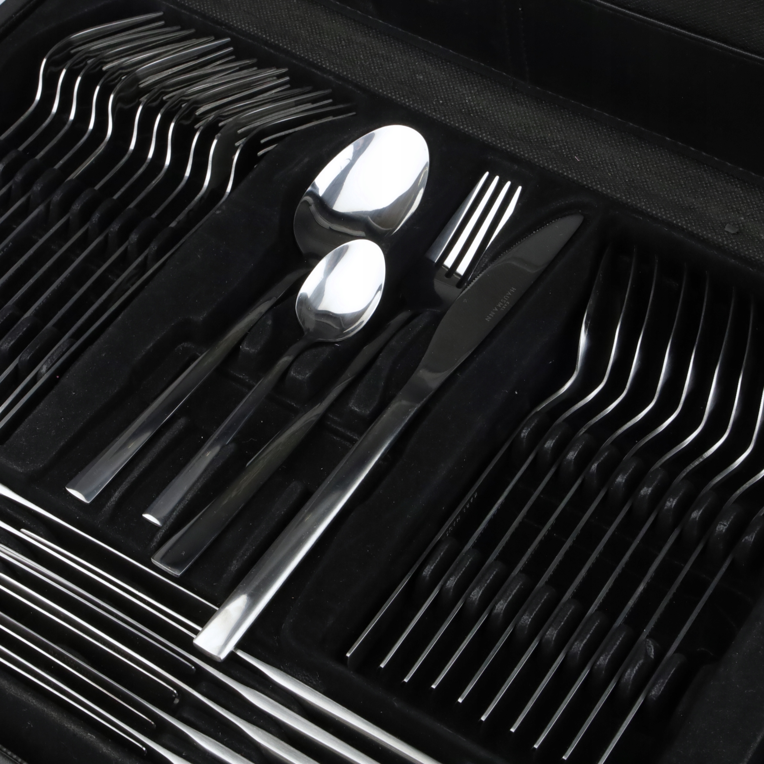 KOMPLET ZESTAW SZTUĆCÓW 72el SZTUĆCE WALIZKA 12os ze STALI NIERDZEWNEJ 18/0 Marka Karl Hausmann