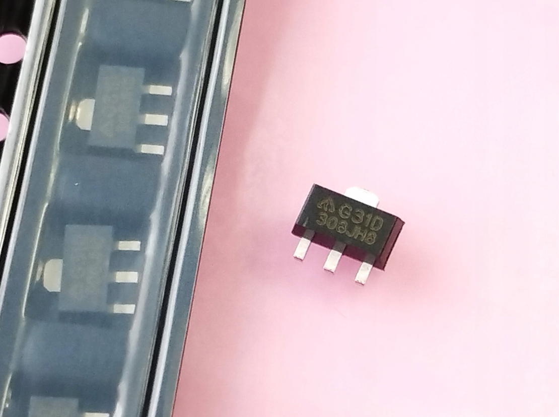 [2szt] Stabilizator napięcia AP2204R-3.3TRG1 0.2A Ldo 3,3V Smd SOT89
