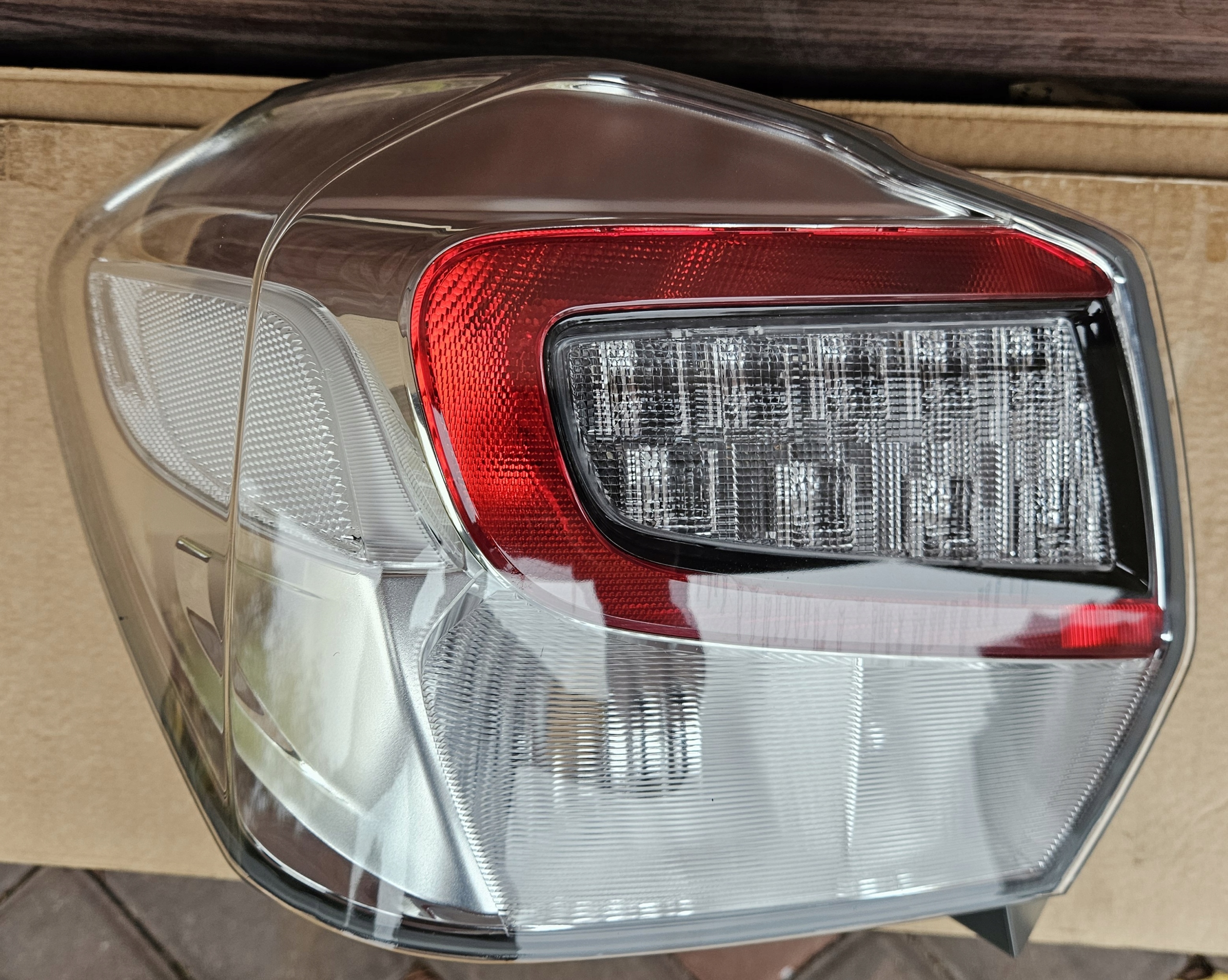 фонарь левый led subaru XV РЕСТАЙЛИНГ 2016- 84912FJ371 / W1346