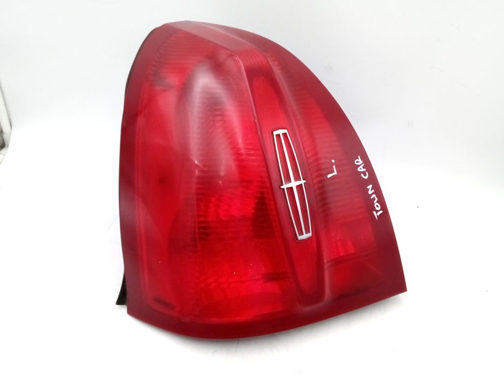 Lincoln Town Car III 3 light left rear part rear