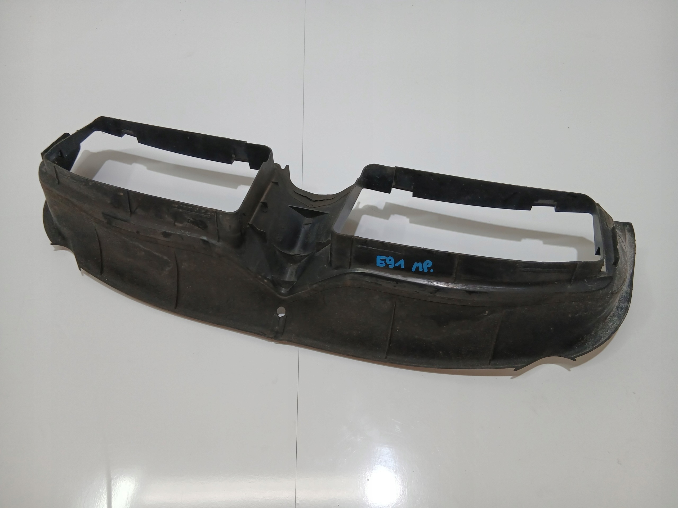 BMW 3 luftansaugkanal E90 E91 LCI 7134099