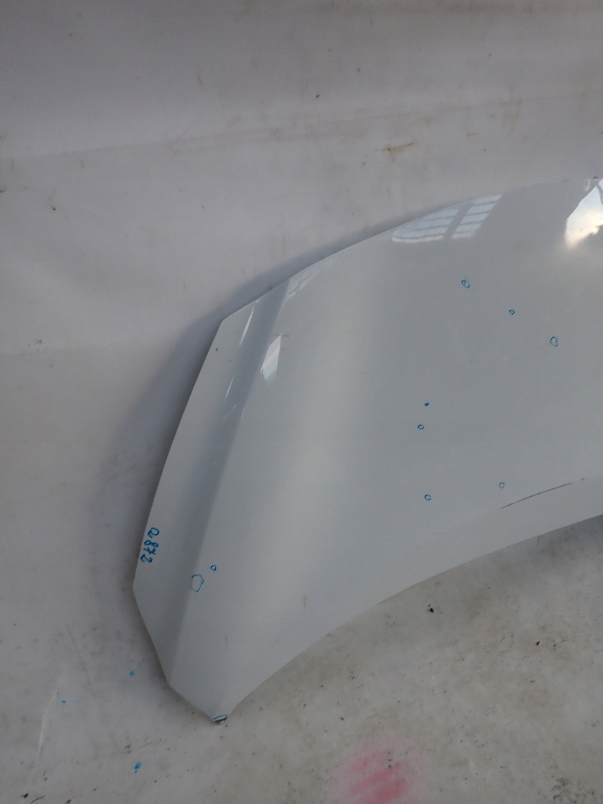NISSAN MICRA K14 16- Cofano