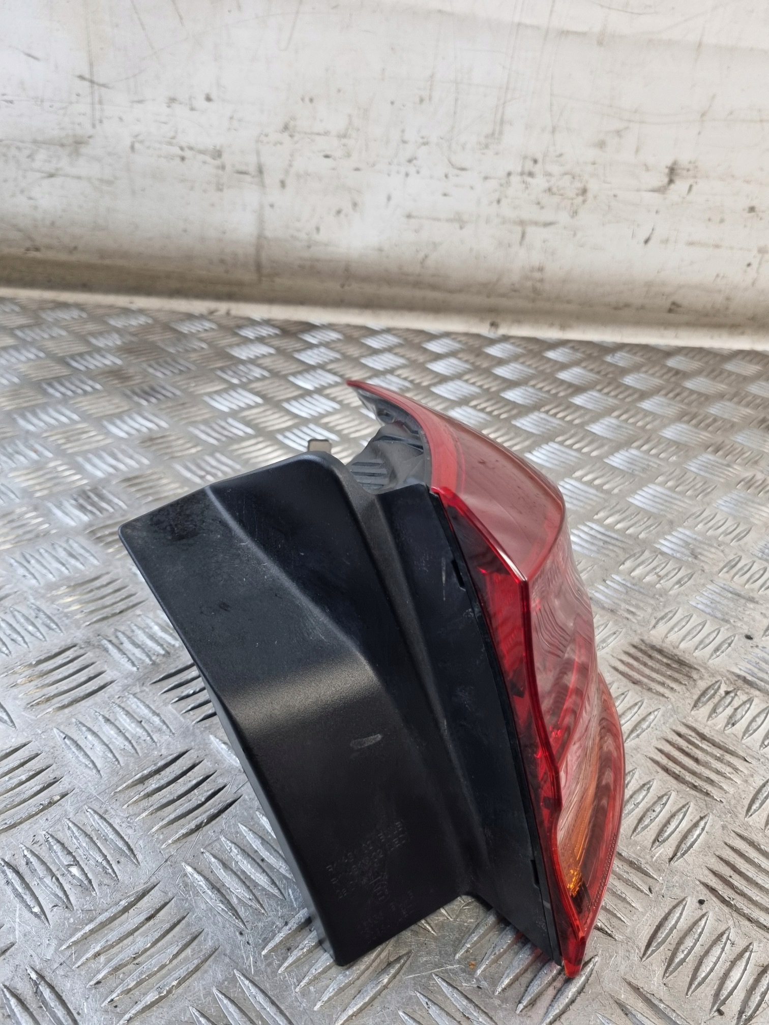 KIA CEED III KOMBI light rear right W fender