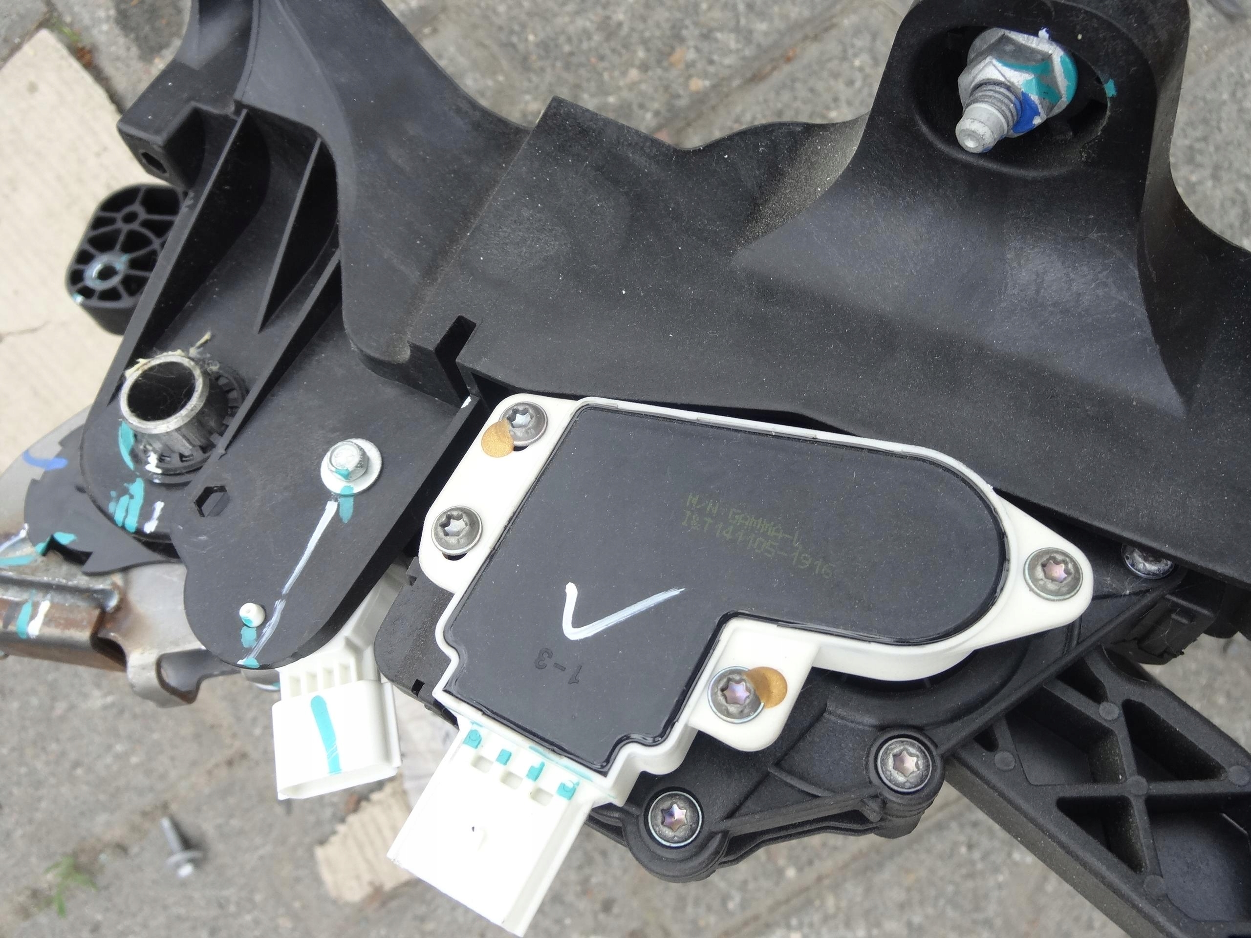 педаль Педали газа тормоза автомат opel MOKKA a 1.6 96892406