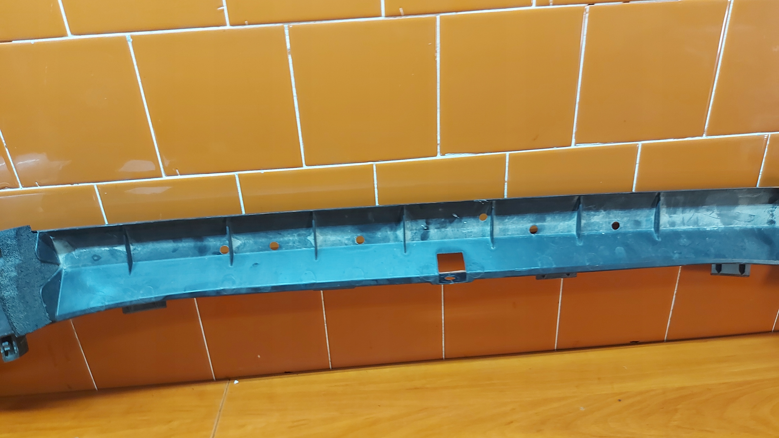 ABSORBER pillar of a bumper front front TOYOTA RAV4 V 18