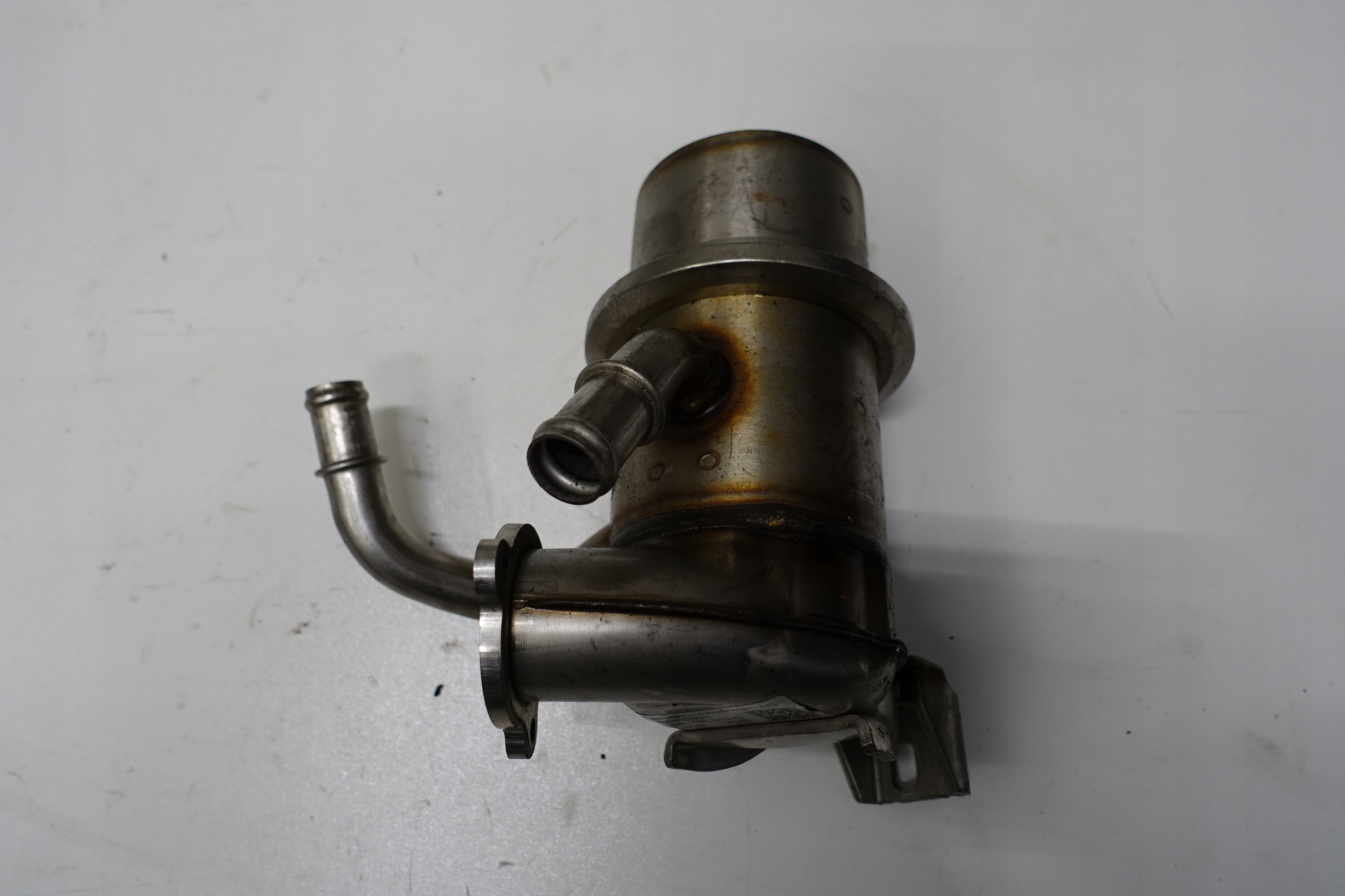 Volkswagen OE4l131512g* модуль agr