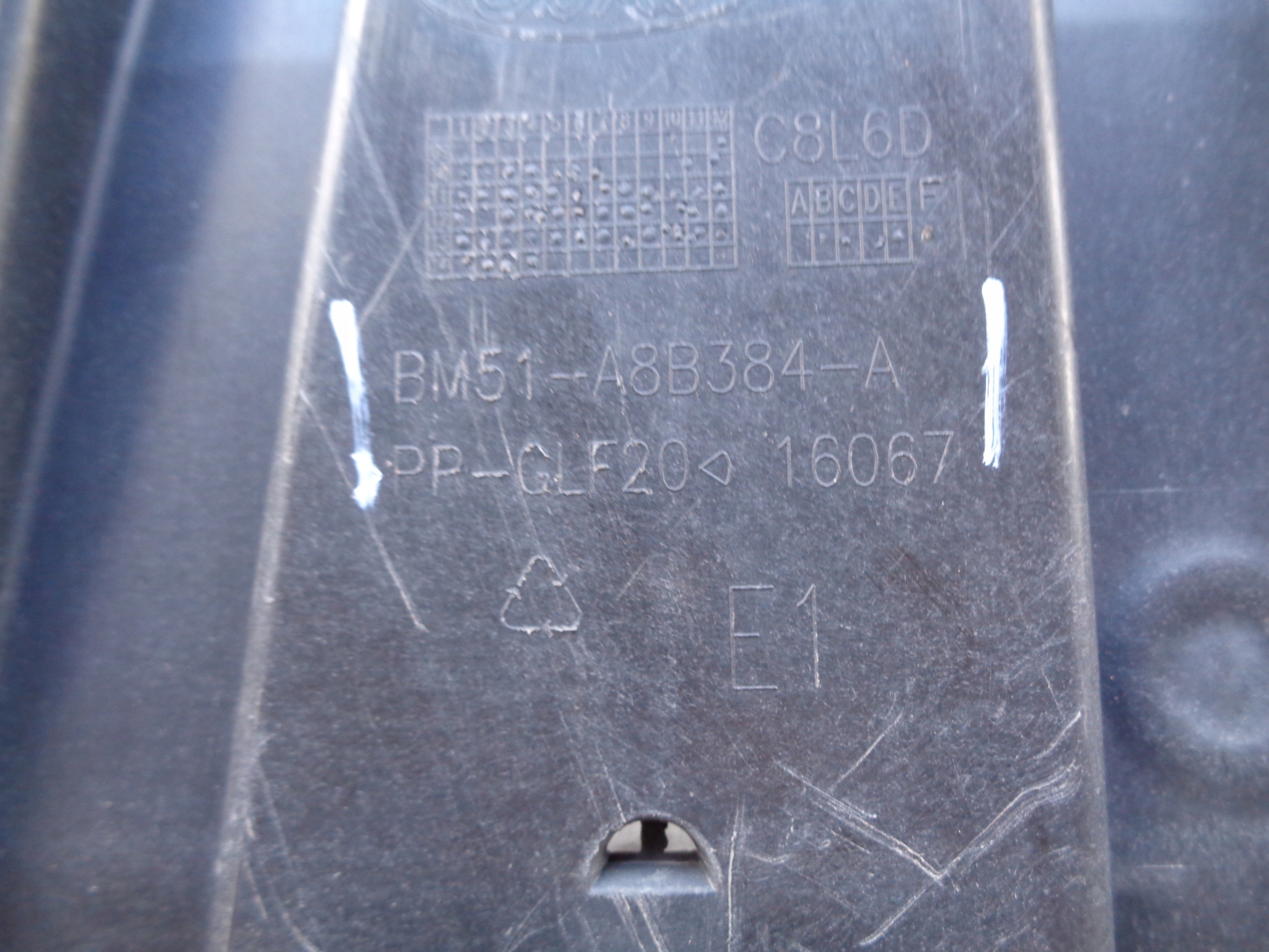 Blende Abdeckung unter Frontstoßstange FORD FOCUS MK3 11-14