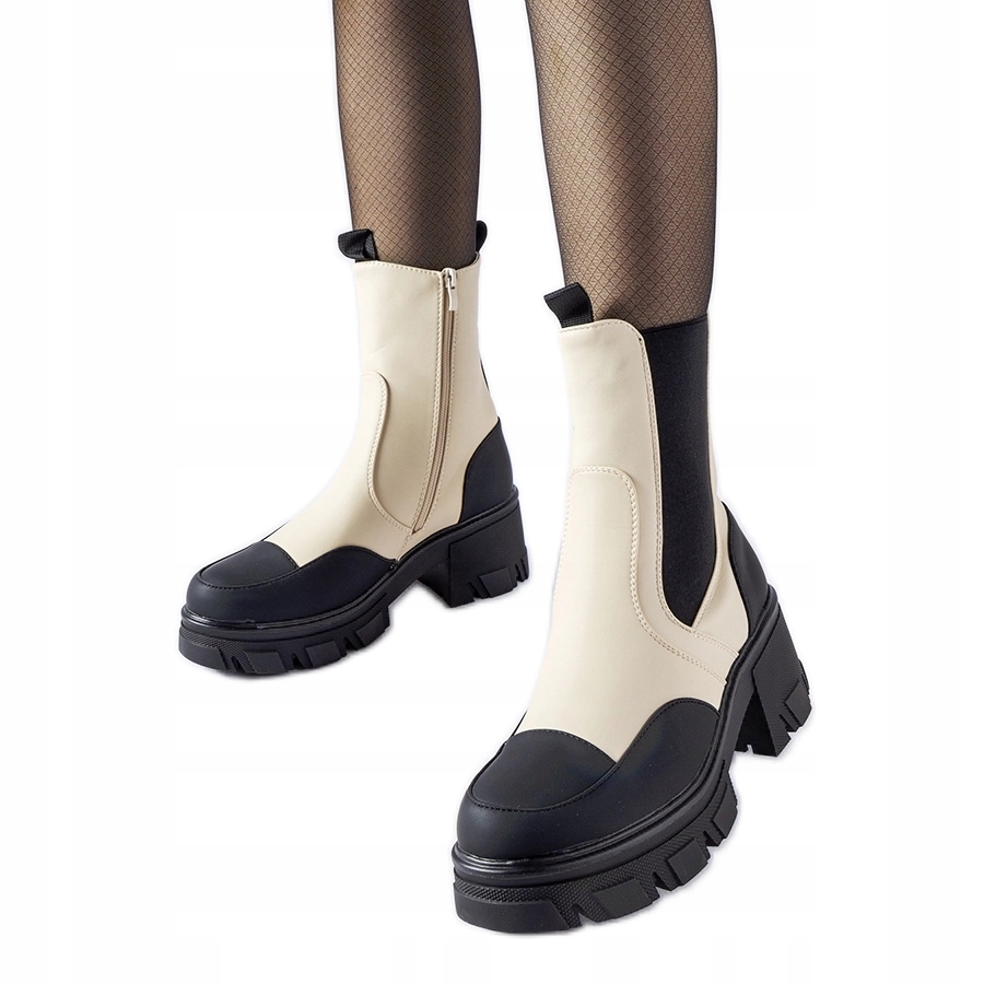 Beżowo-czarne wsuwane masywne botki r.38