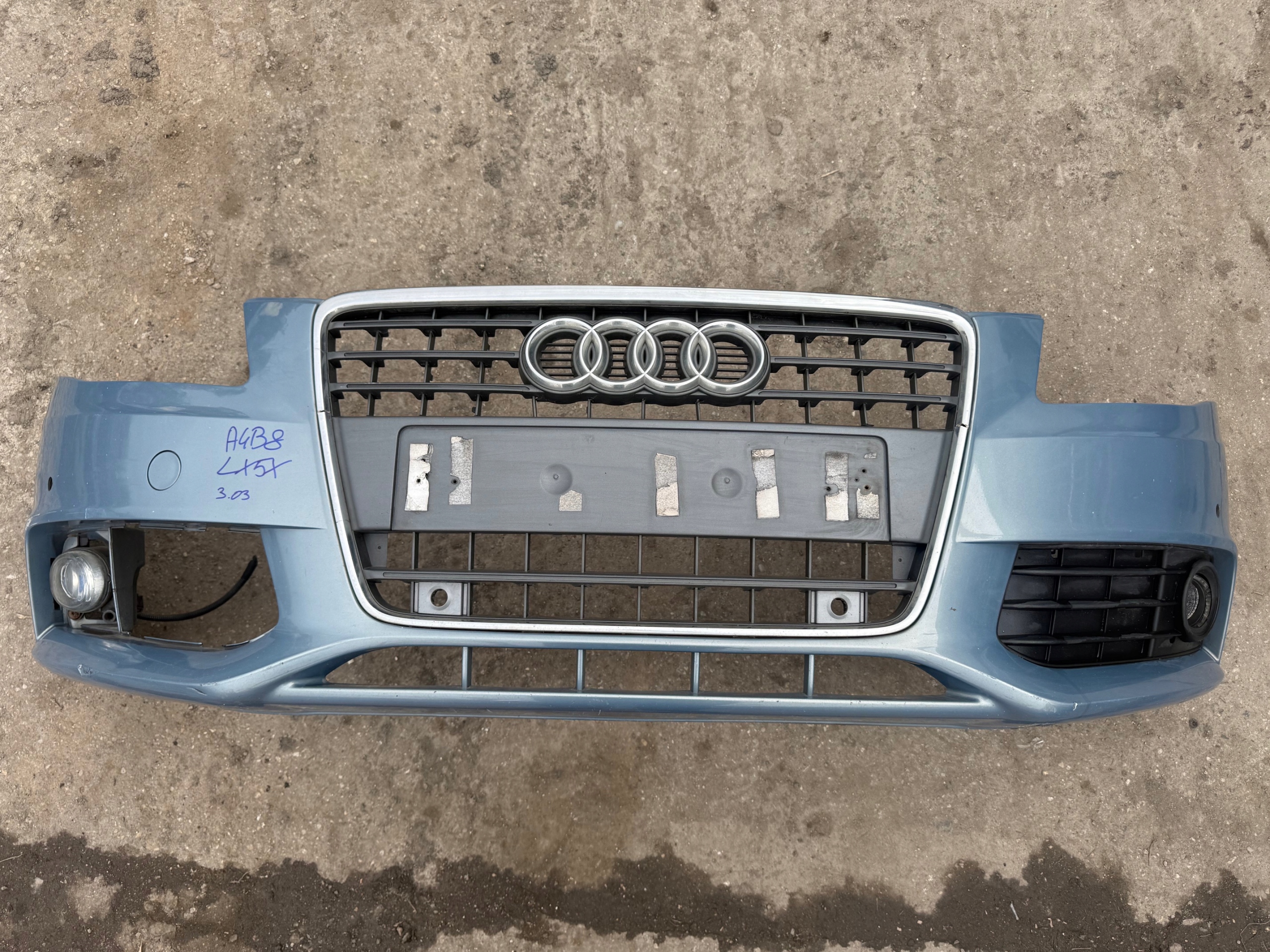 AUDI A4 B8 bumper front front grill 4X PDC LX5X complete