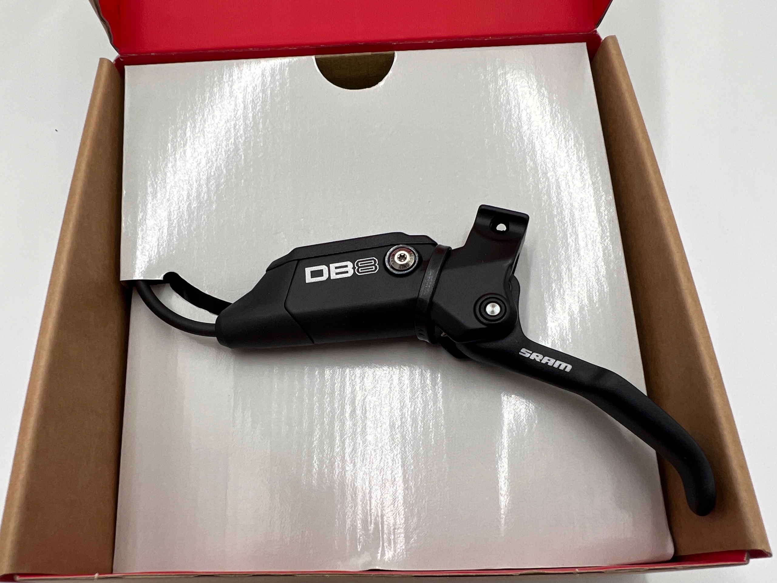 Hamulec hydrauliczny tarczowy SRAM DB 8 tył 2000 Montaż Tył