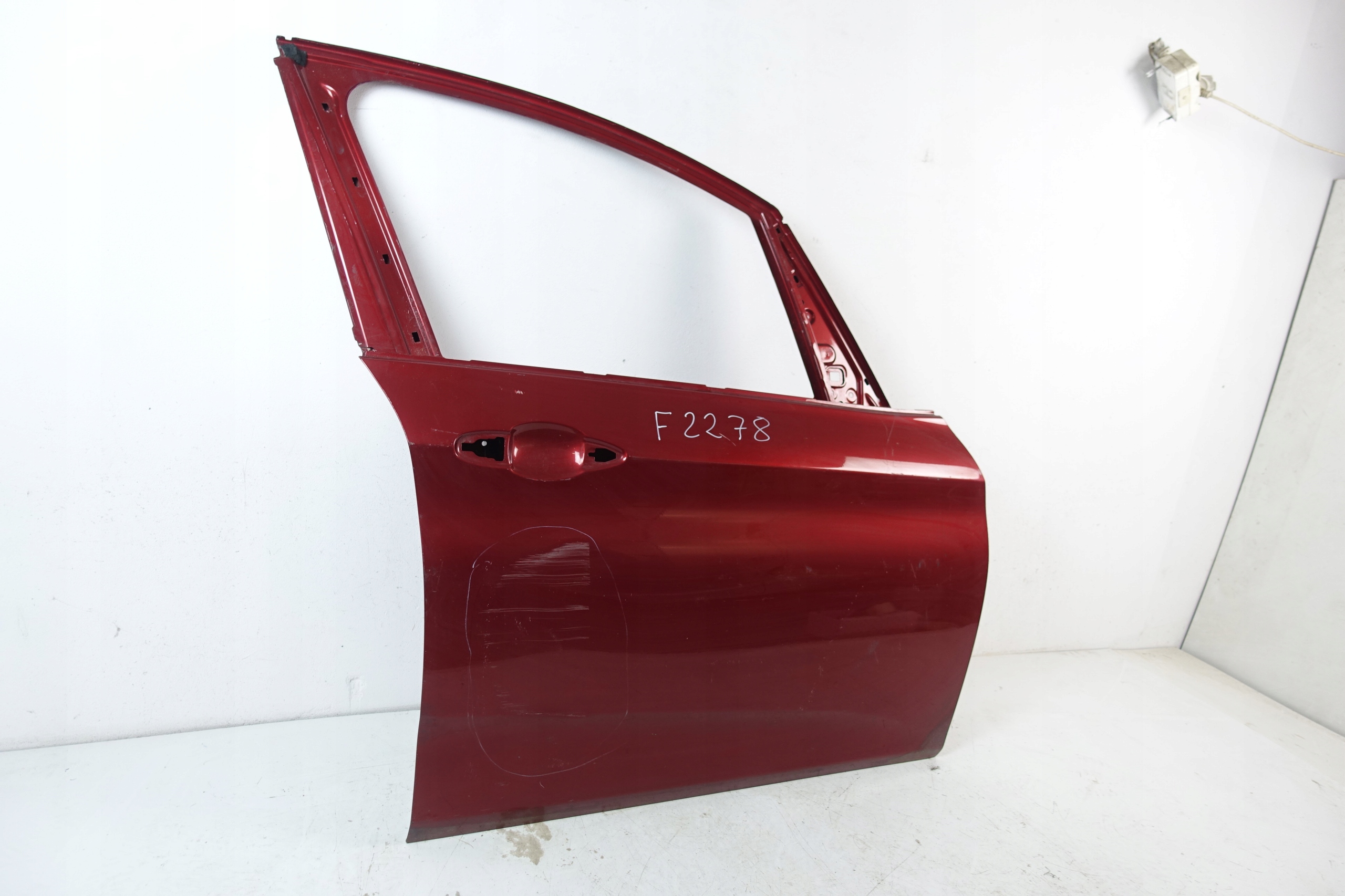 BMW II 2 F46 door right front right front