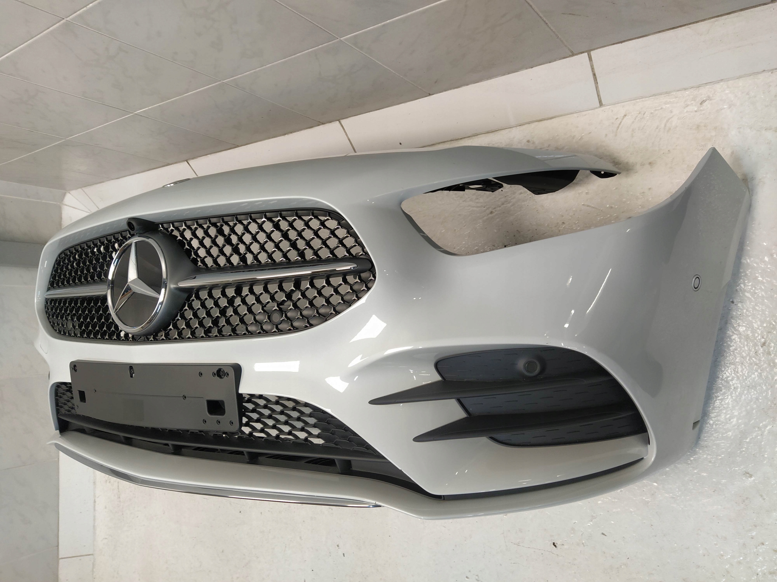 MERCEDES B KLASA W247 247 AMG bumper front front 6XPDC