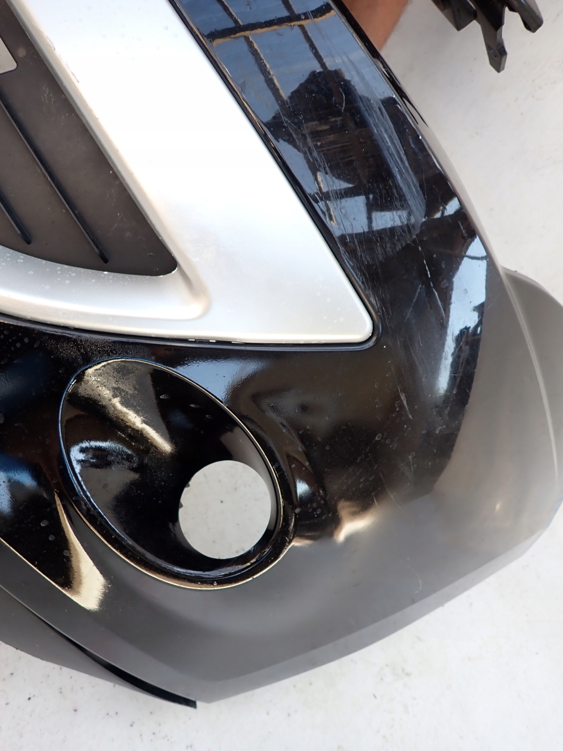 RENAULT SCENIC III 09- bumper front front KROTKI