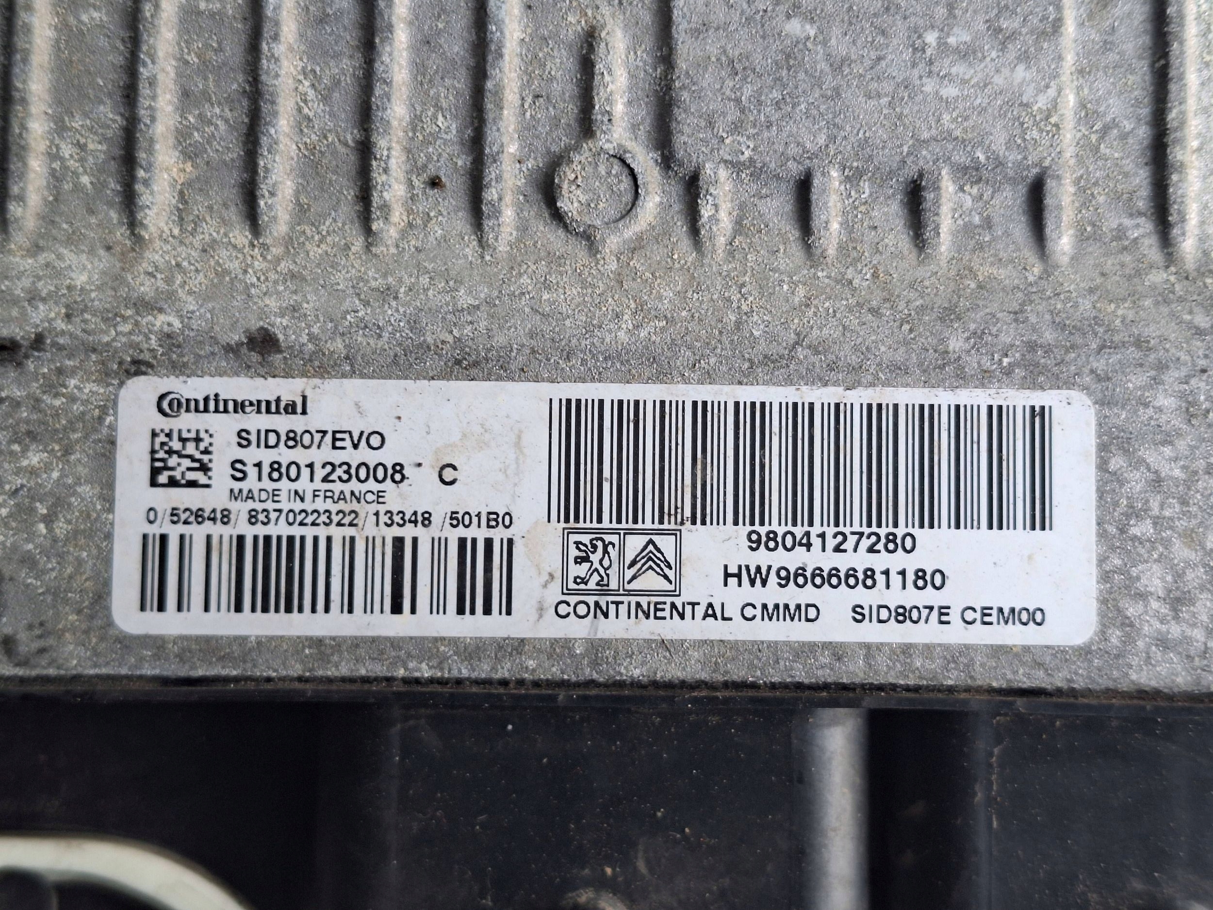 PEUGEOT computer control unit of the engine 9804127280 CONTINENTAL S180123008B