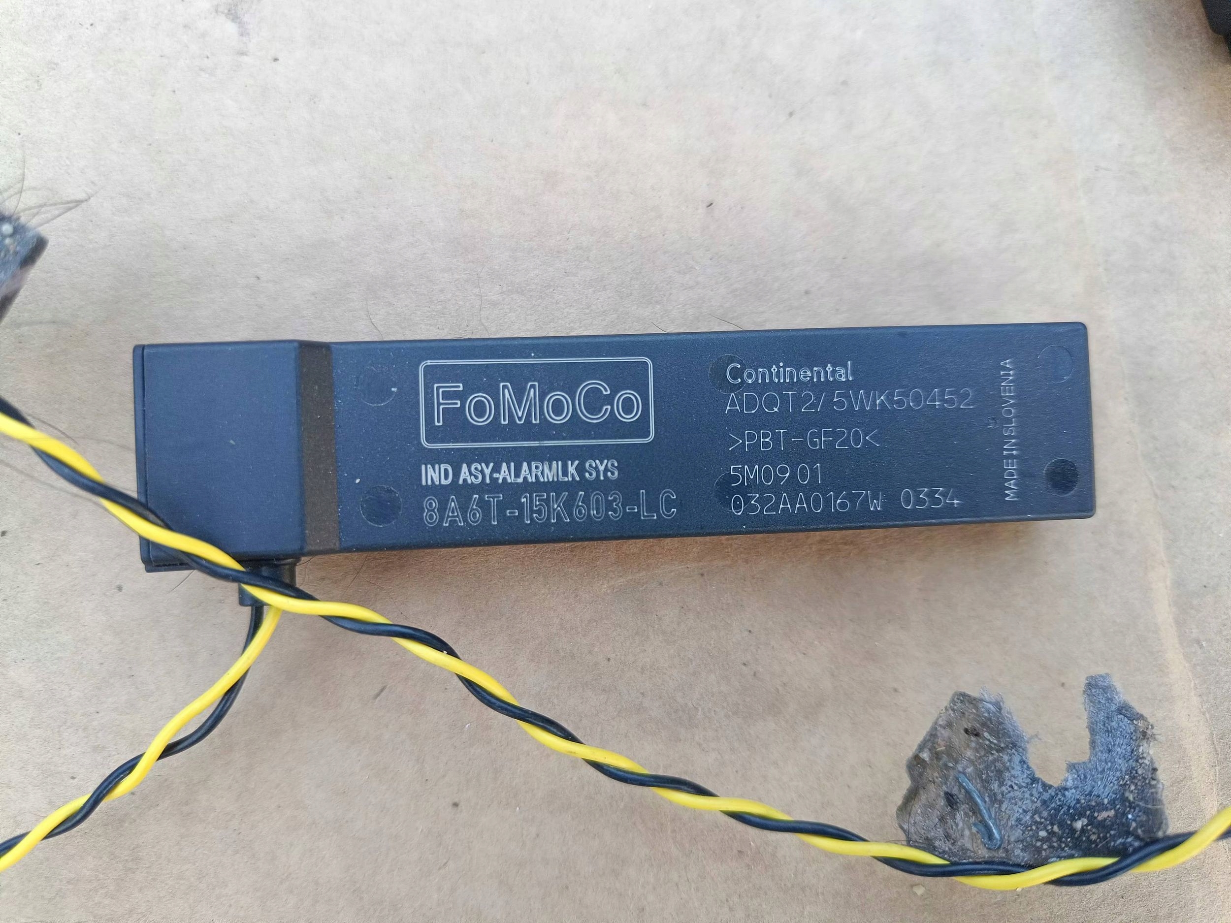 Ford Fiesta MK7 Antenne ODBIORNIK