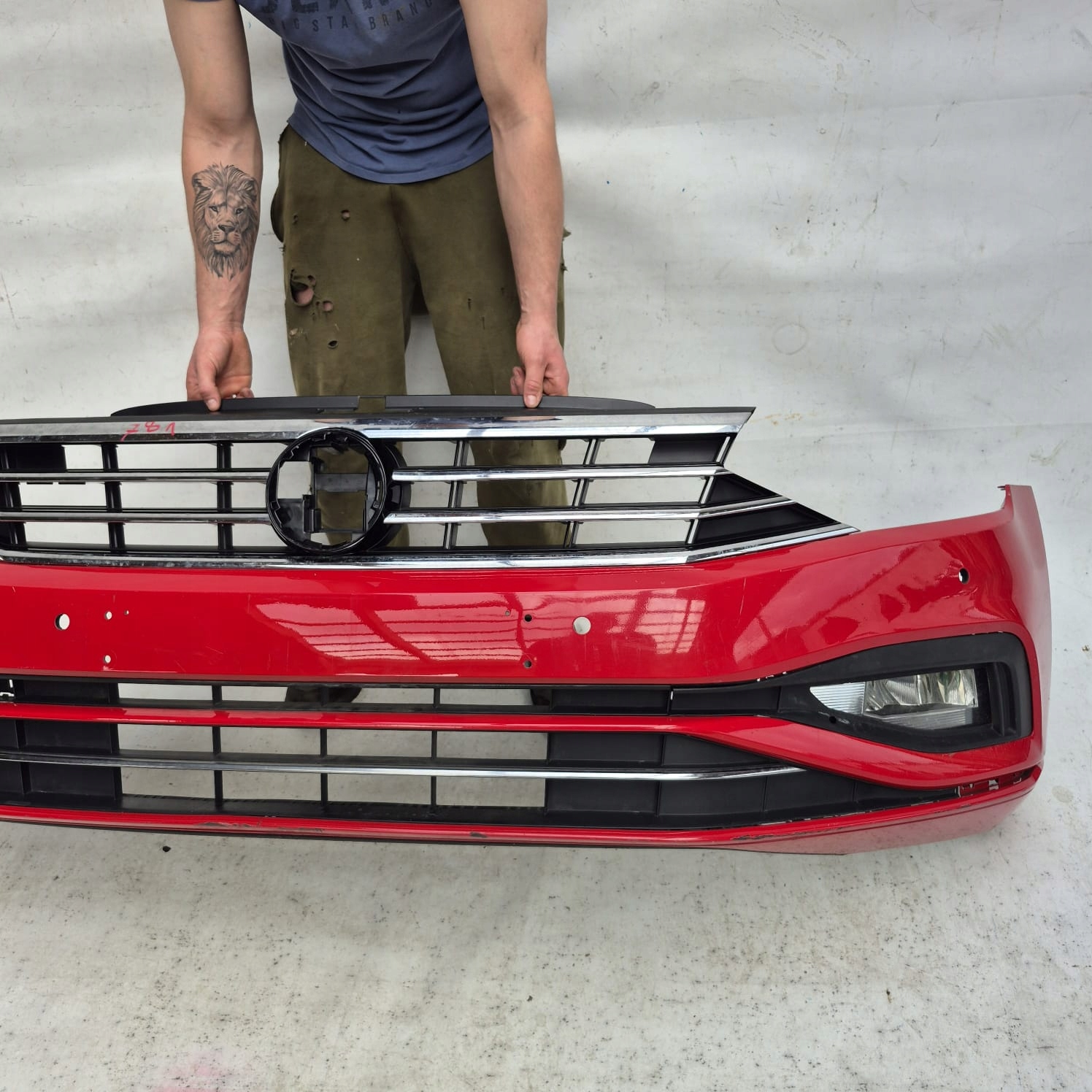 VW PASSAT B8 LIFT 19- bumper front front grill 3G0807221E
