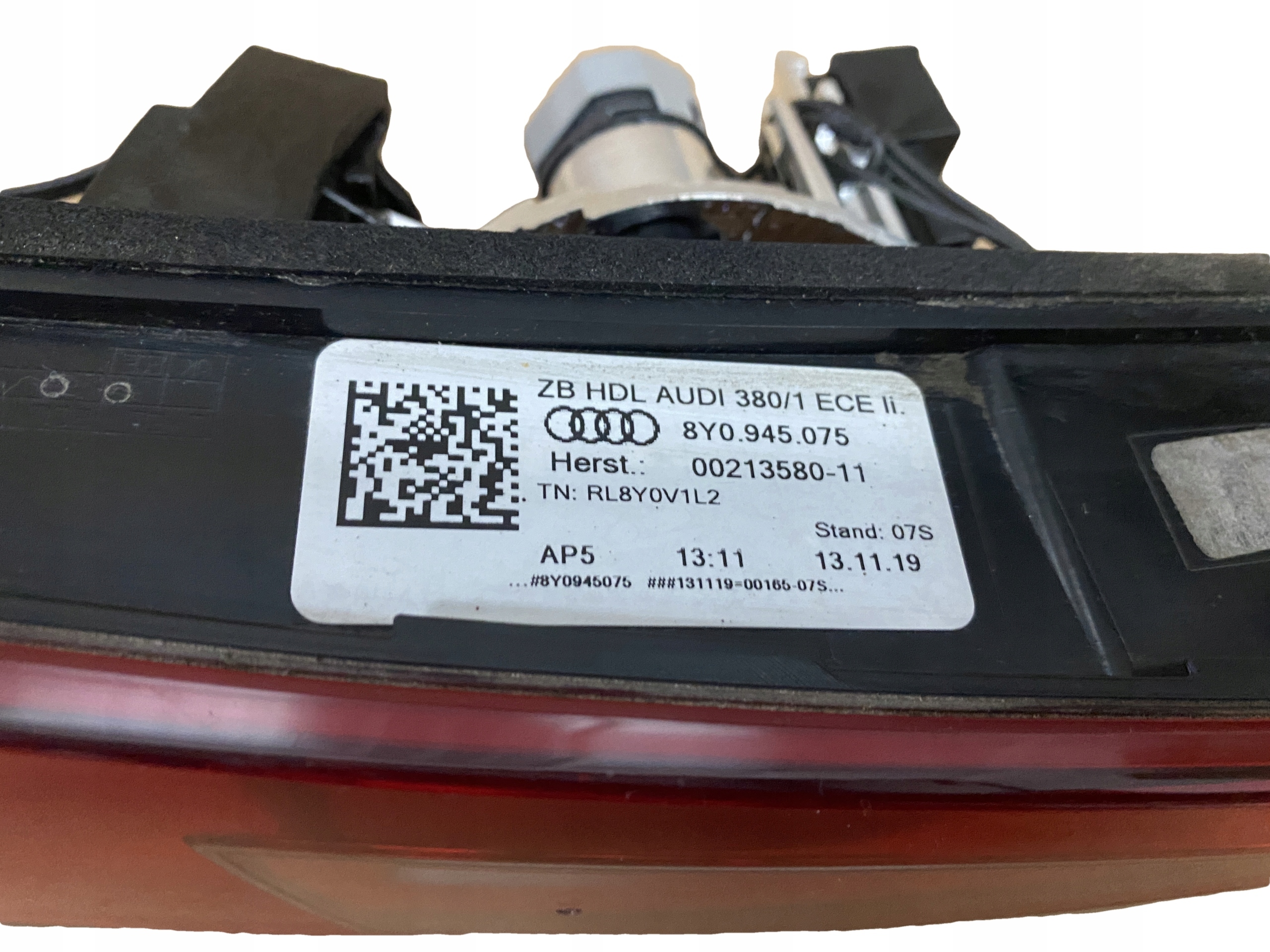 AUDI A3 8Y Licht links heck 8Y0945075