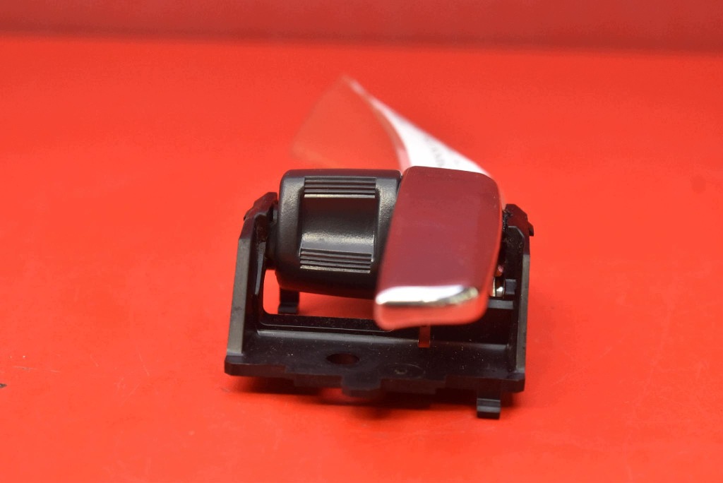 handle inner right front CHROM MITSUBISHI SPACE STAR 2 II LIFT 16-21