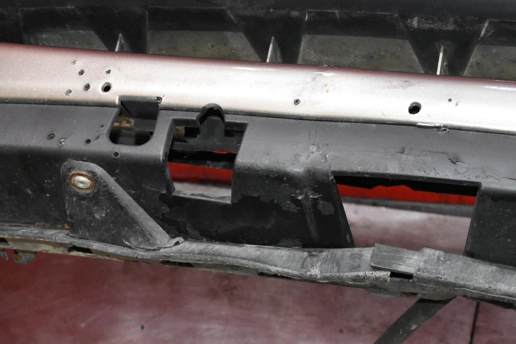 bumper front front EZR PDC PEUGEOT 407 04-10