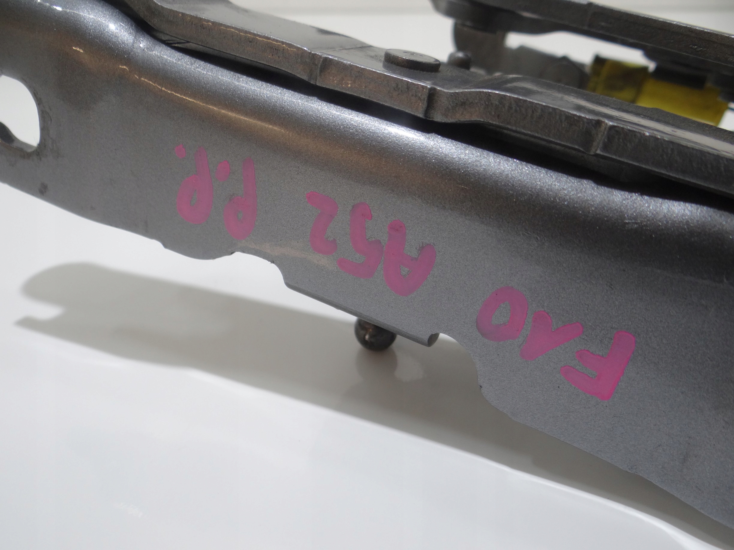 hinge bonnets NABOJ right A52 BMW F10 7249888
