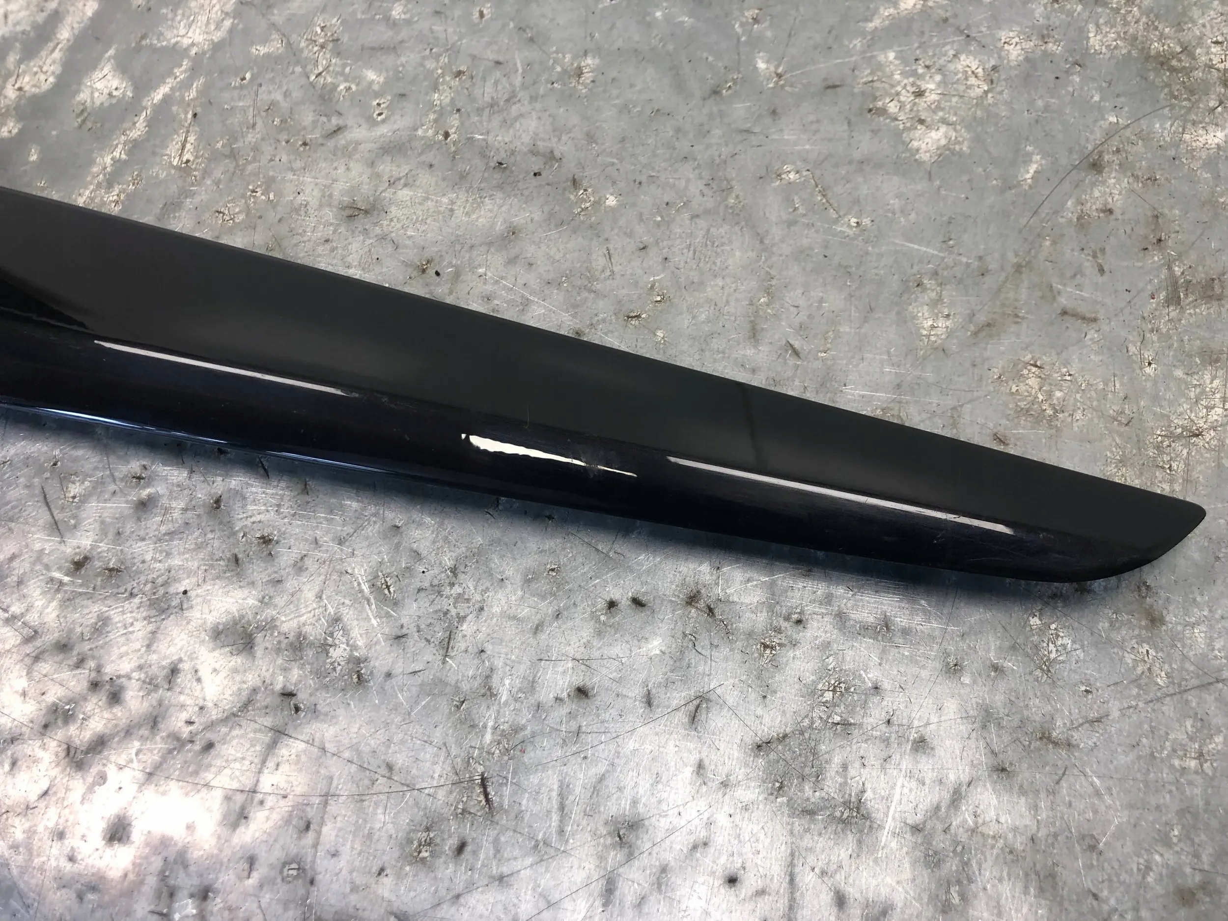 moulding DEKOR door left front BMW X1 E84
