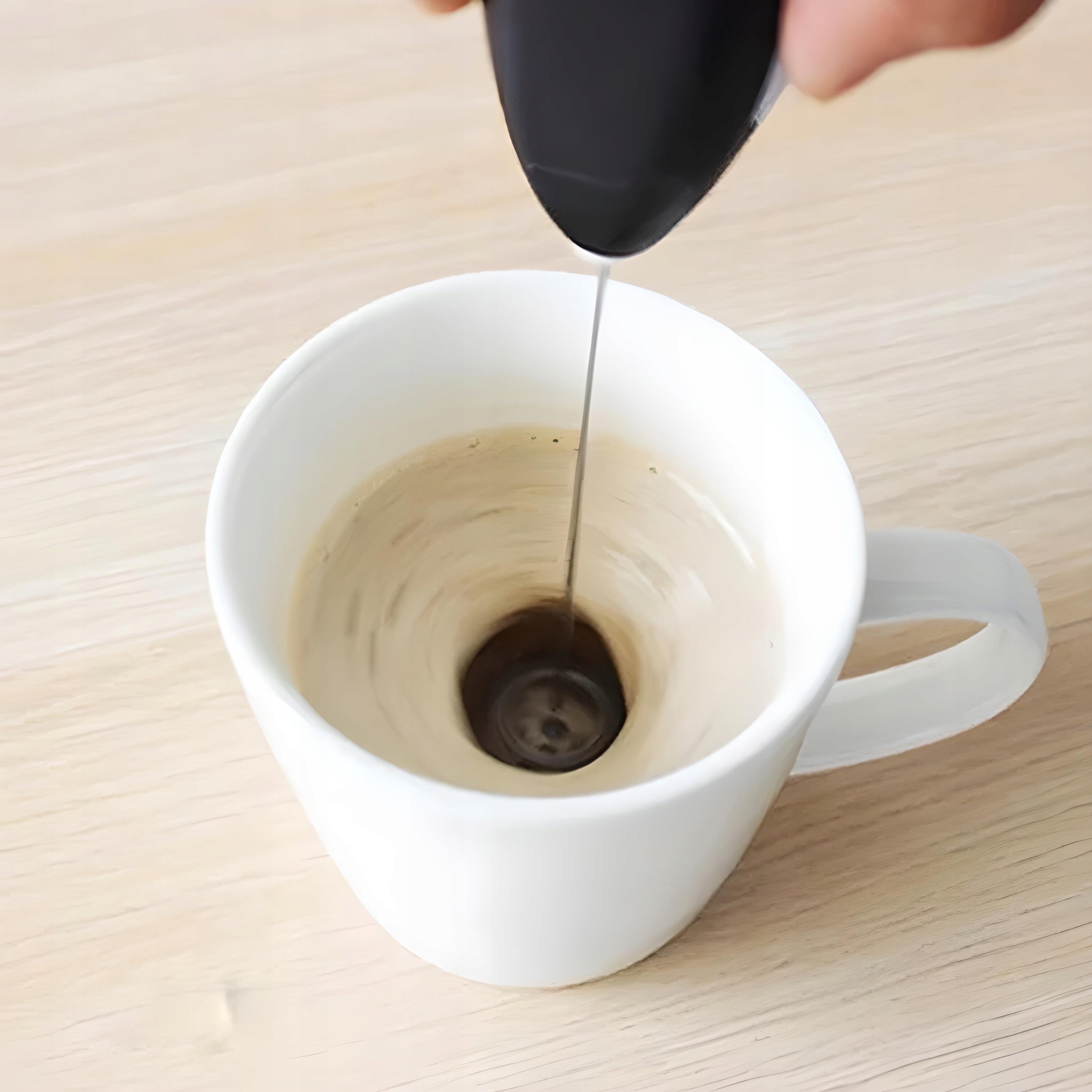 SPIENIACZ DO MLEKA KAWY MINI UBIJACZ MIKSER Kod producenta spieniacz do mleka