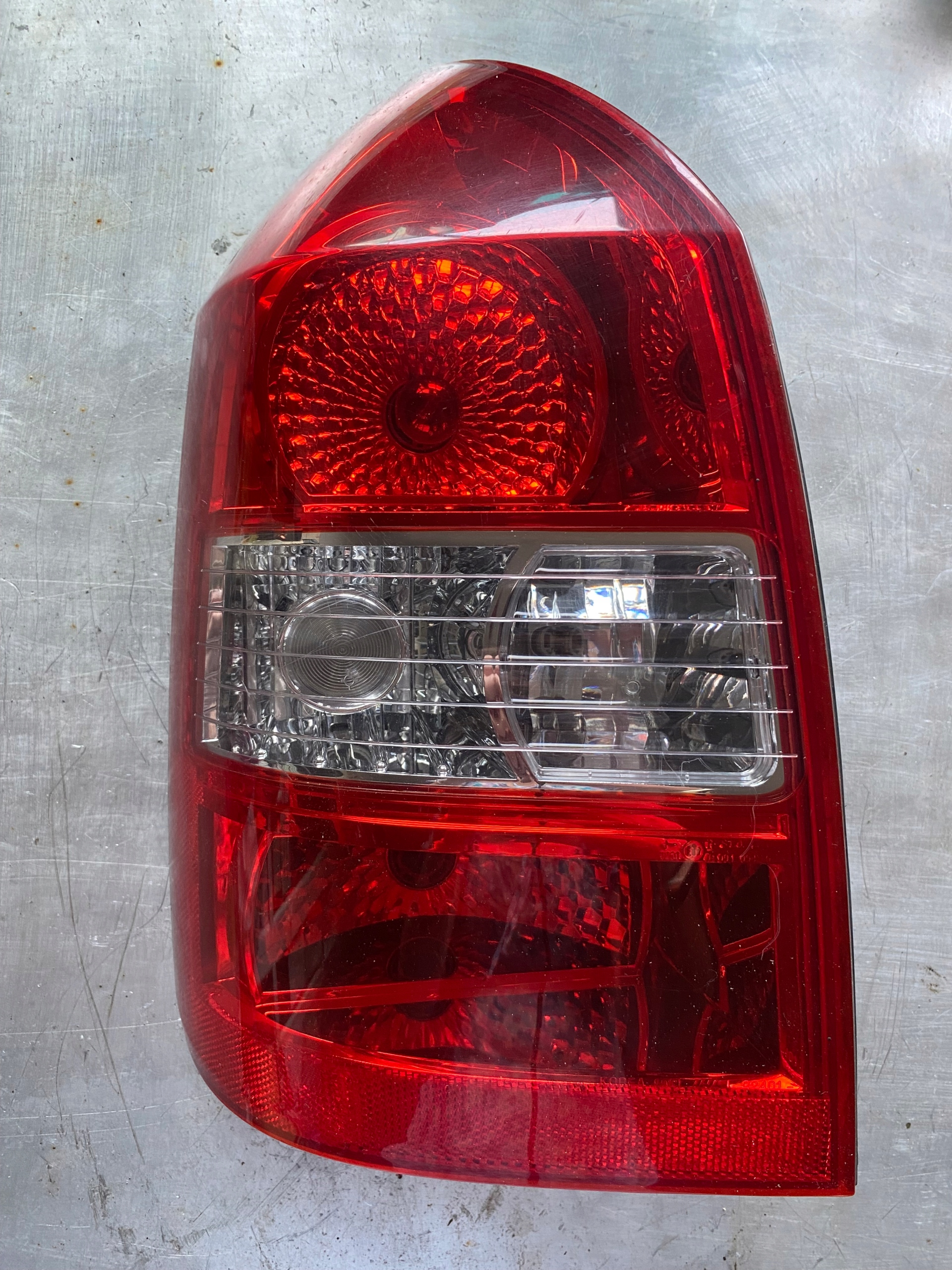 Фара левый зад. Hyundai Tucson И Подуб